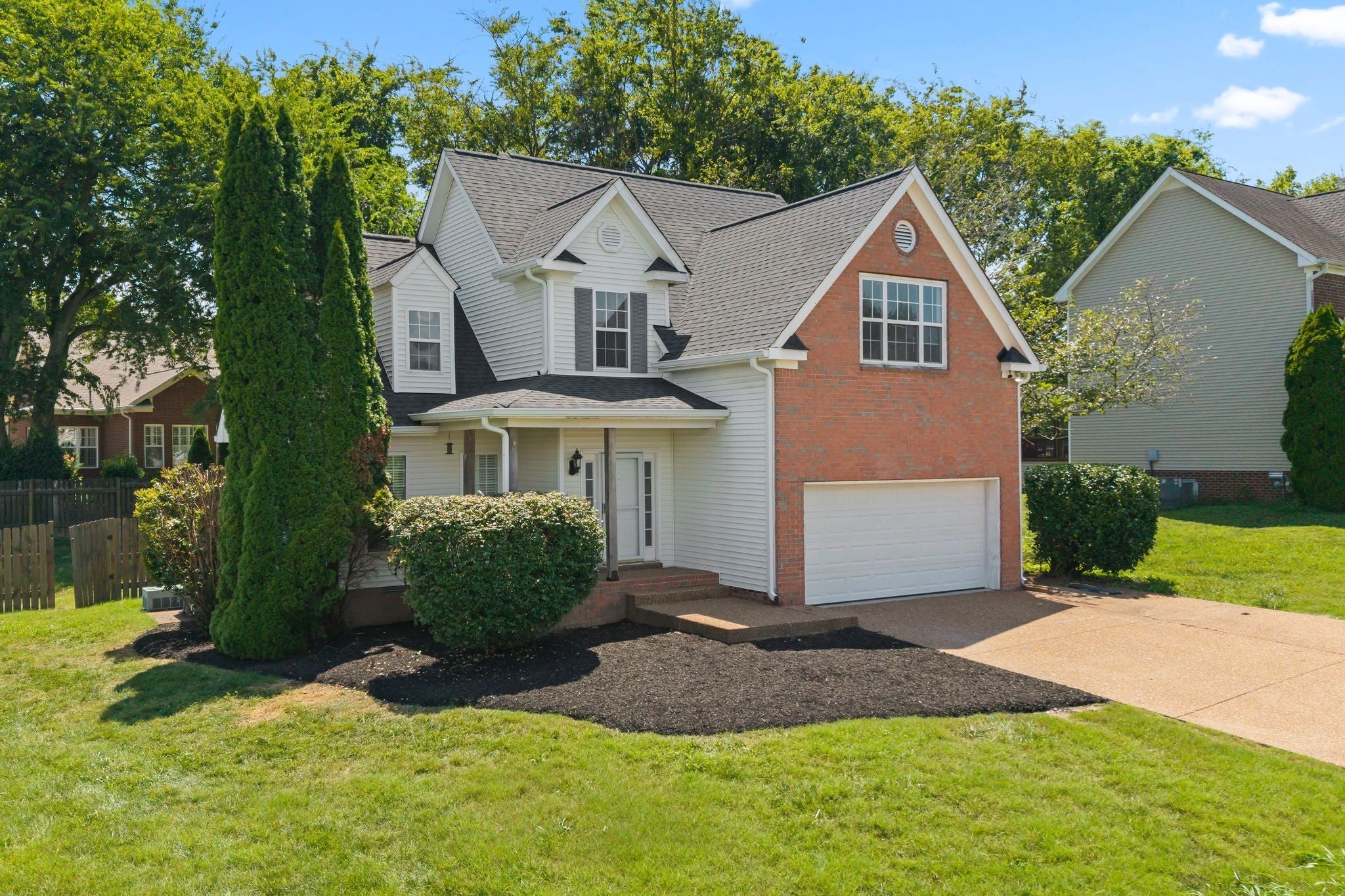 Photo of Listing #2921884