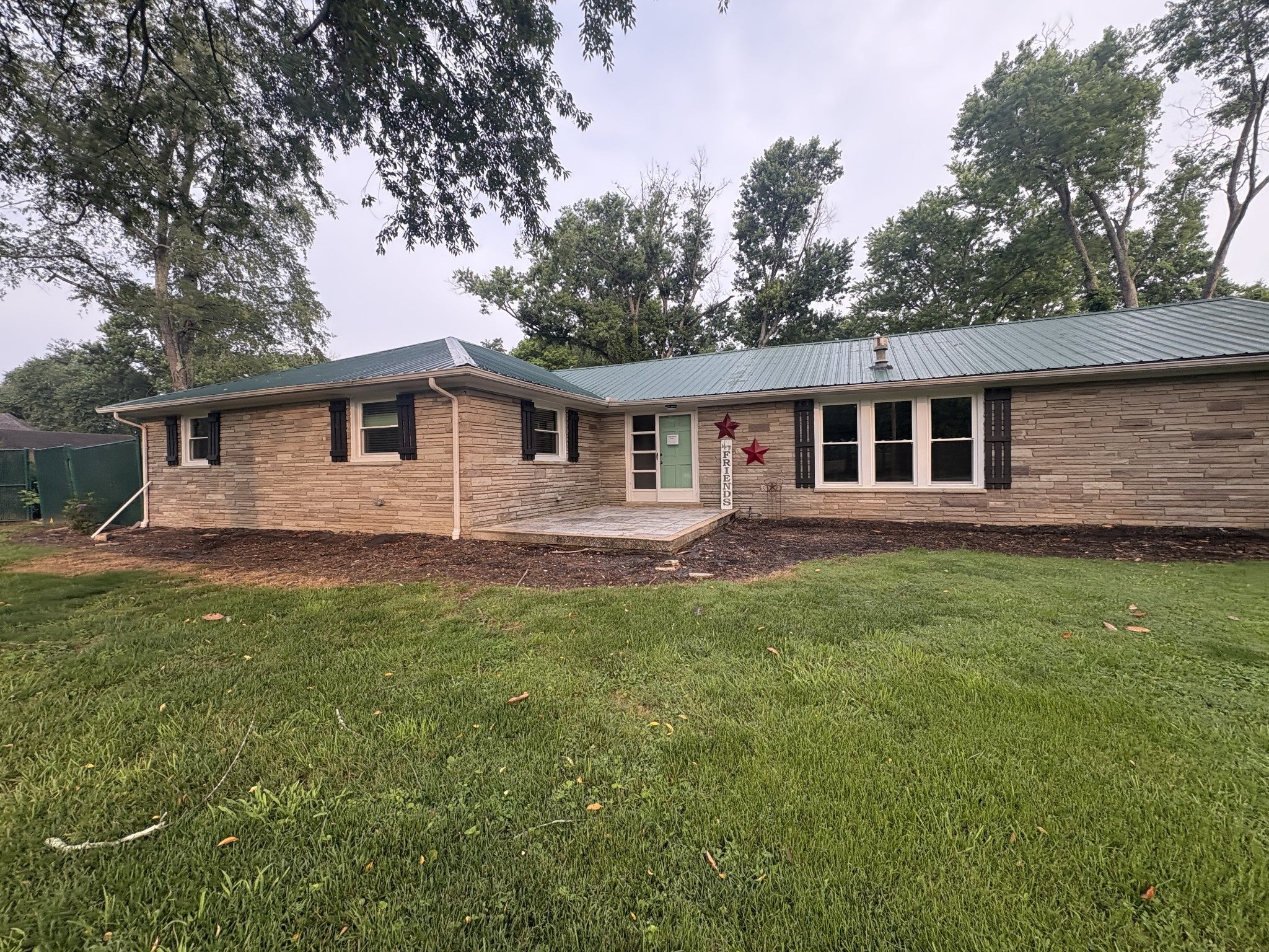 Photo of Listing #2922000