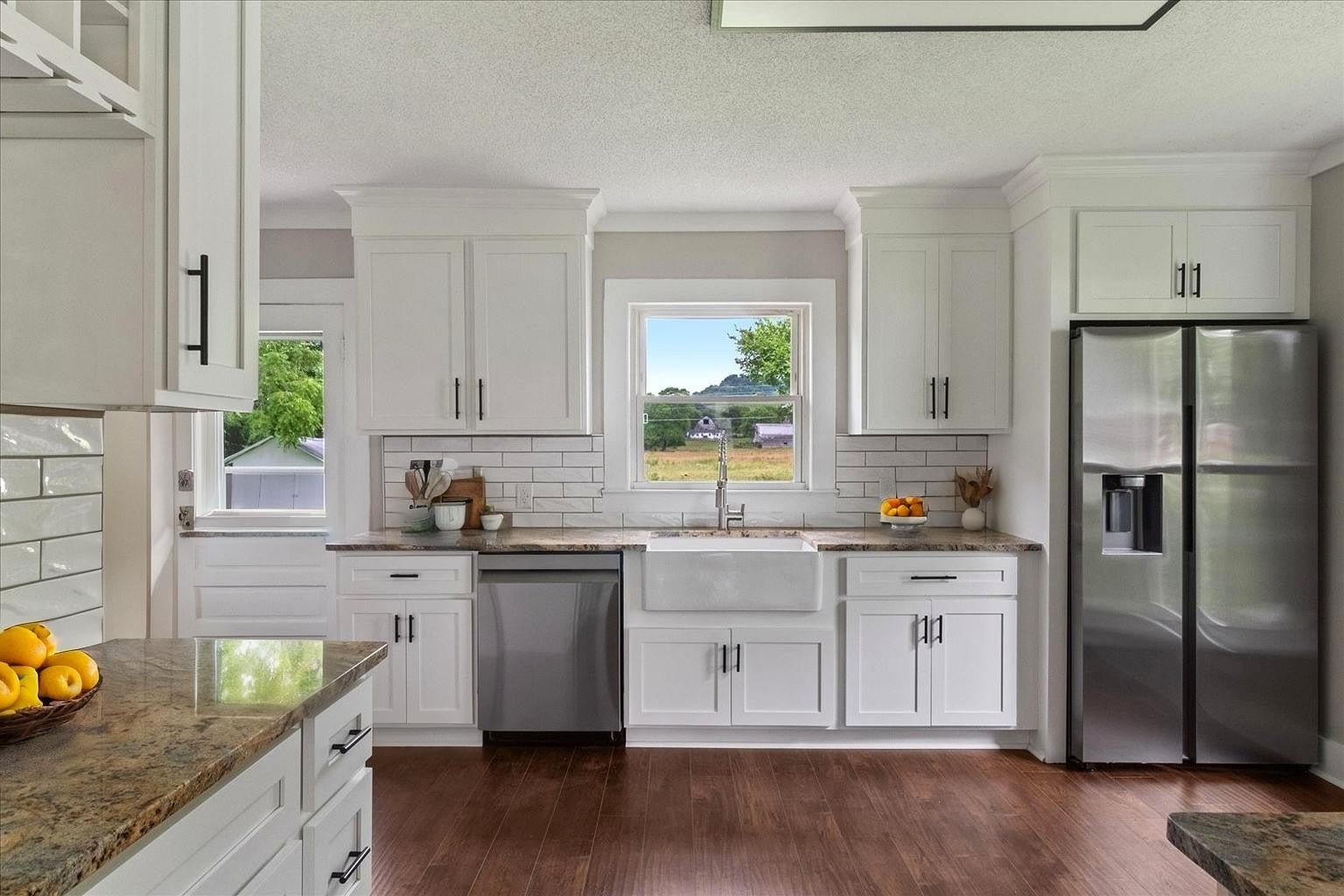 Photo of Listing #2922021