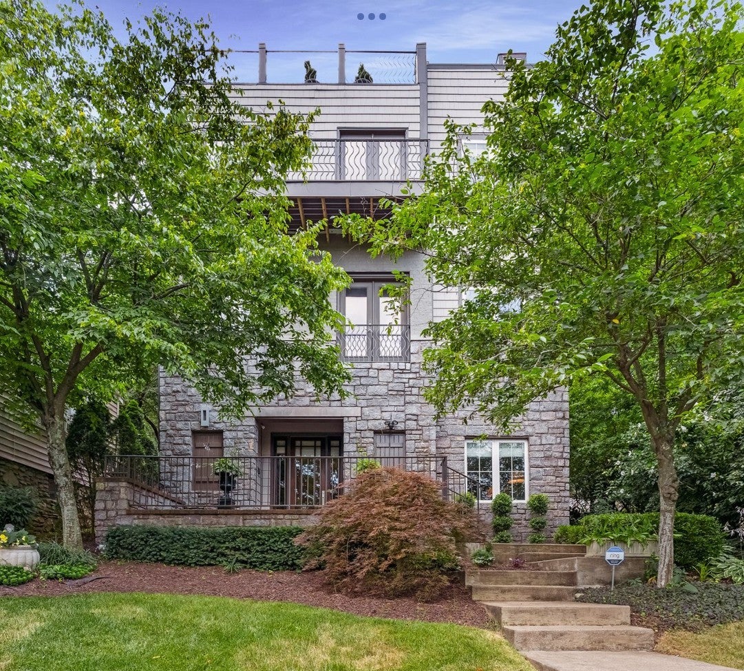 Photo of Listing #2922123