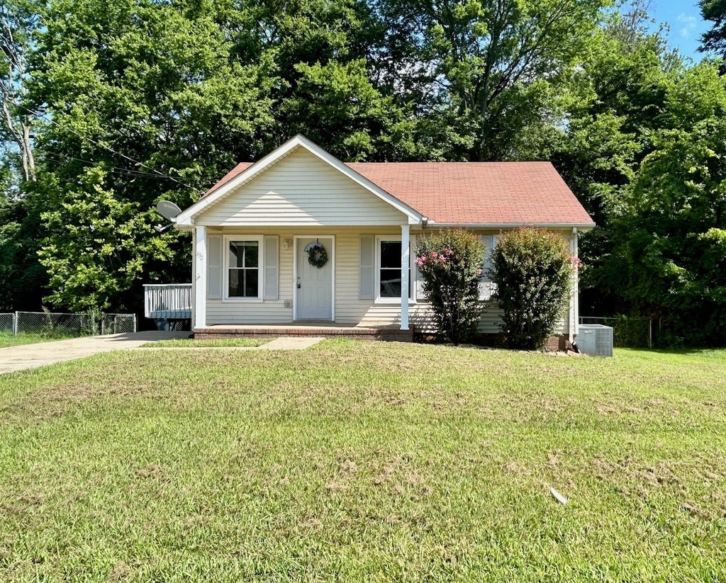 432 Sideline Dr, Oak Grove