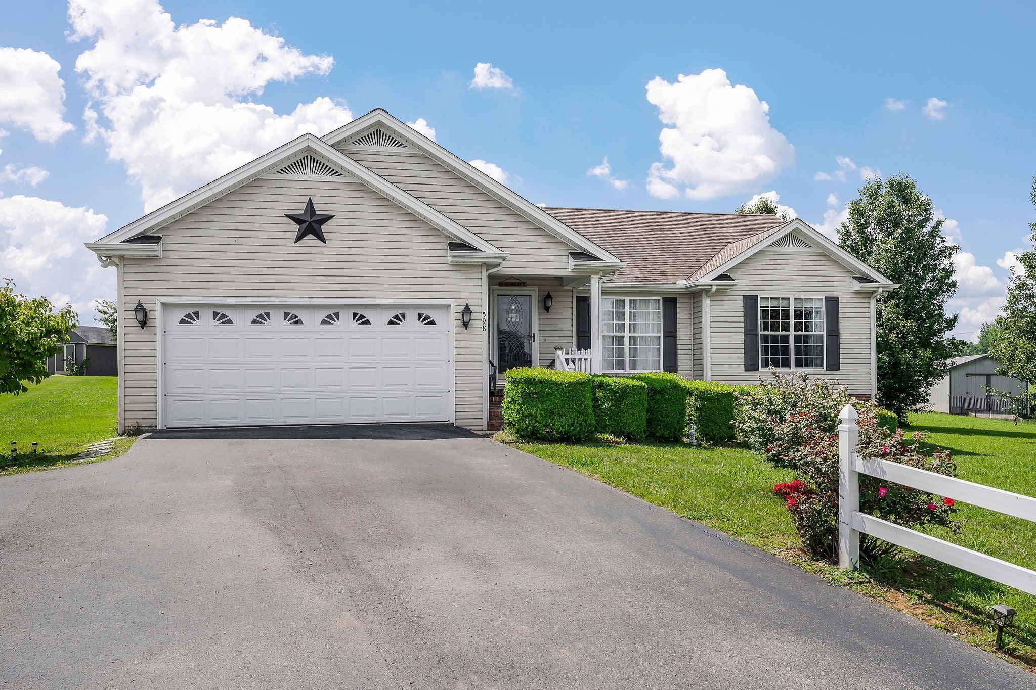 Photo of Listing #2922800