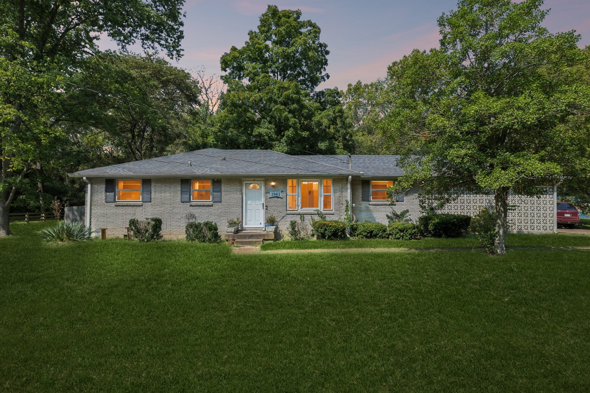 Photo of Listing #2923031