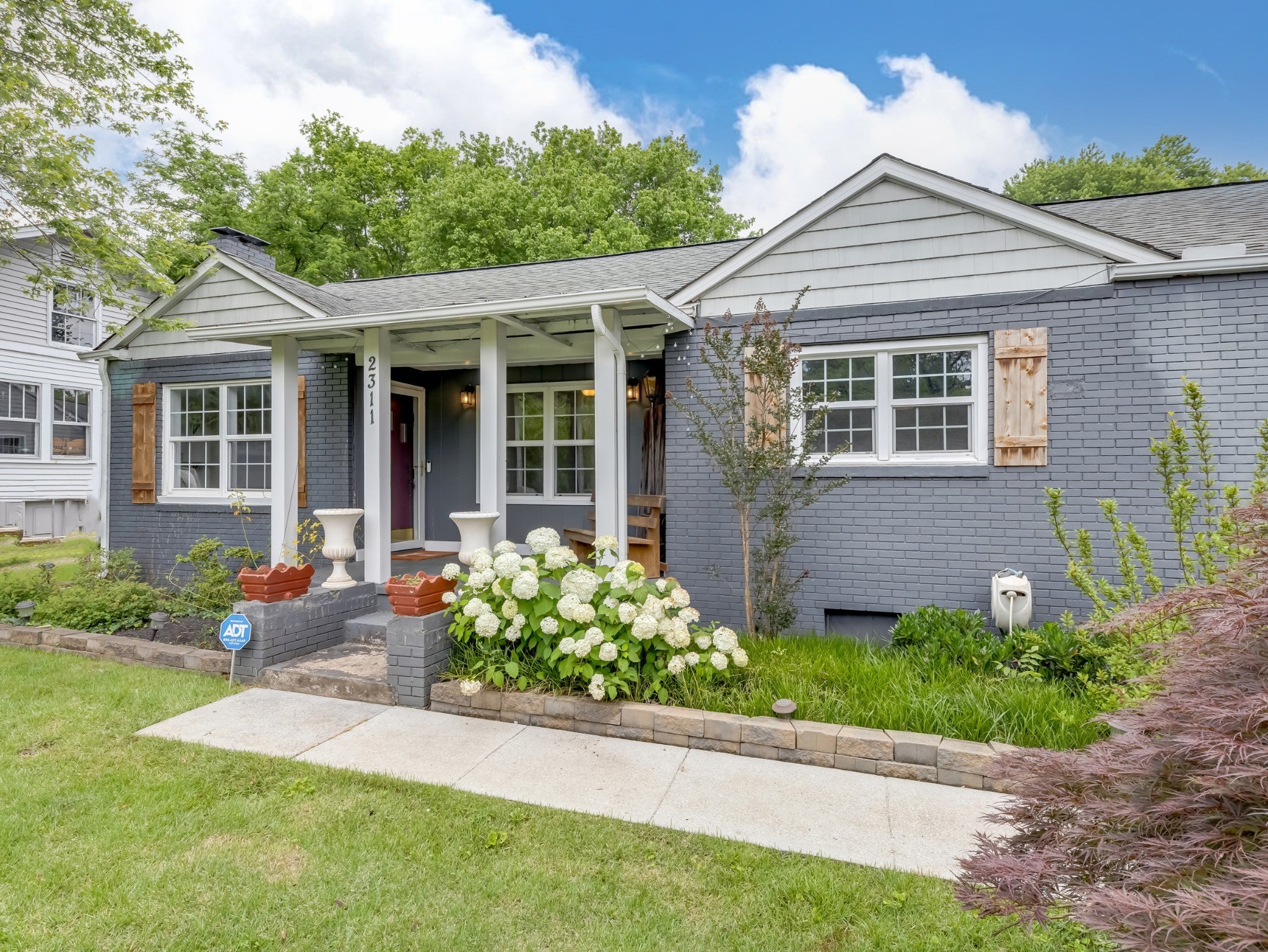 Photo of Listing #2923128