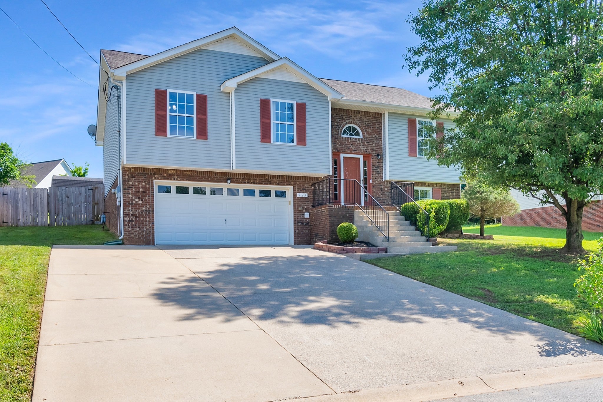 Photo of Listing #2923175