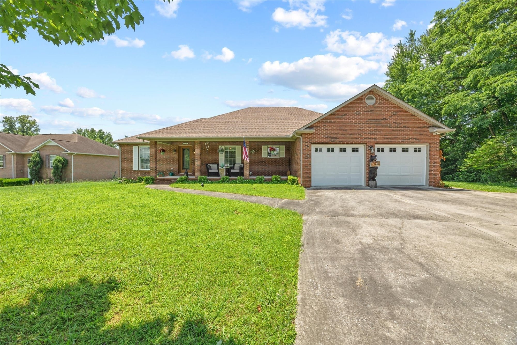 Photo of Listing #2923258