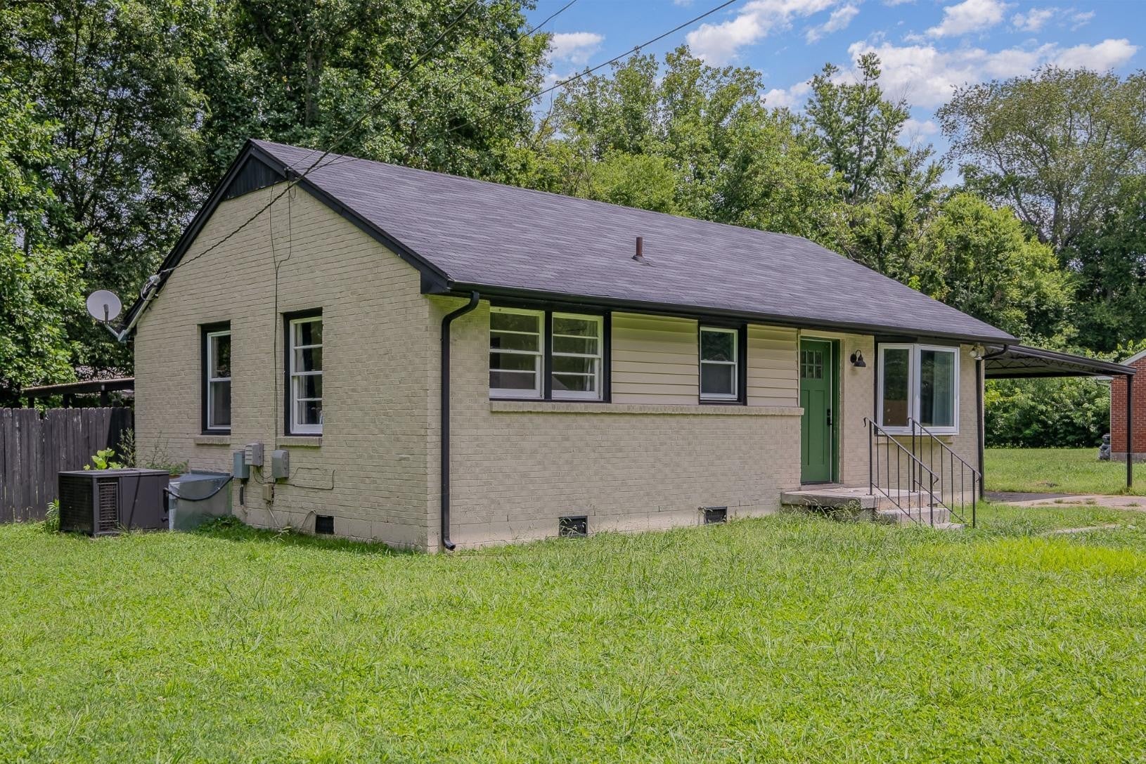 Photo of Listing #2923278