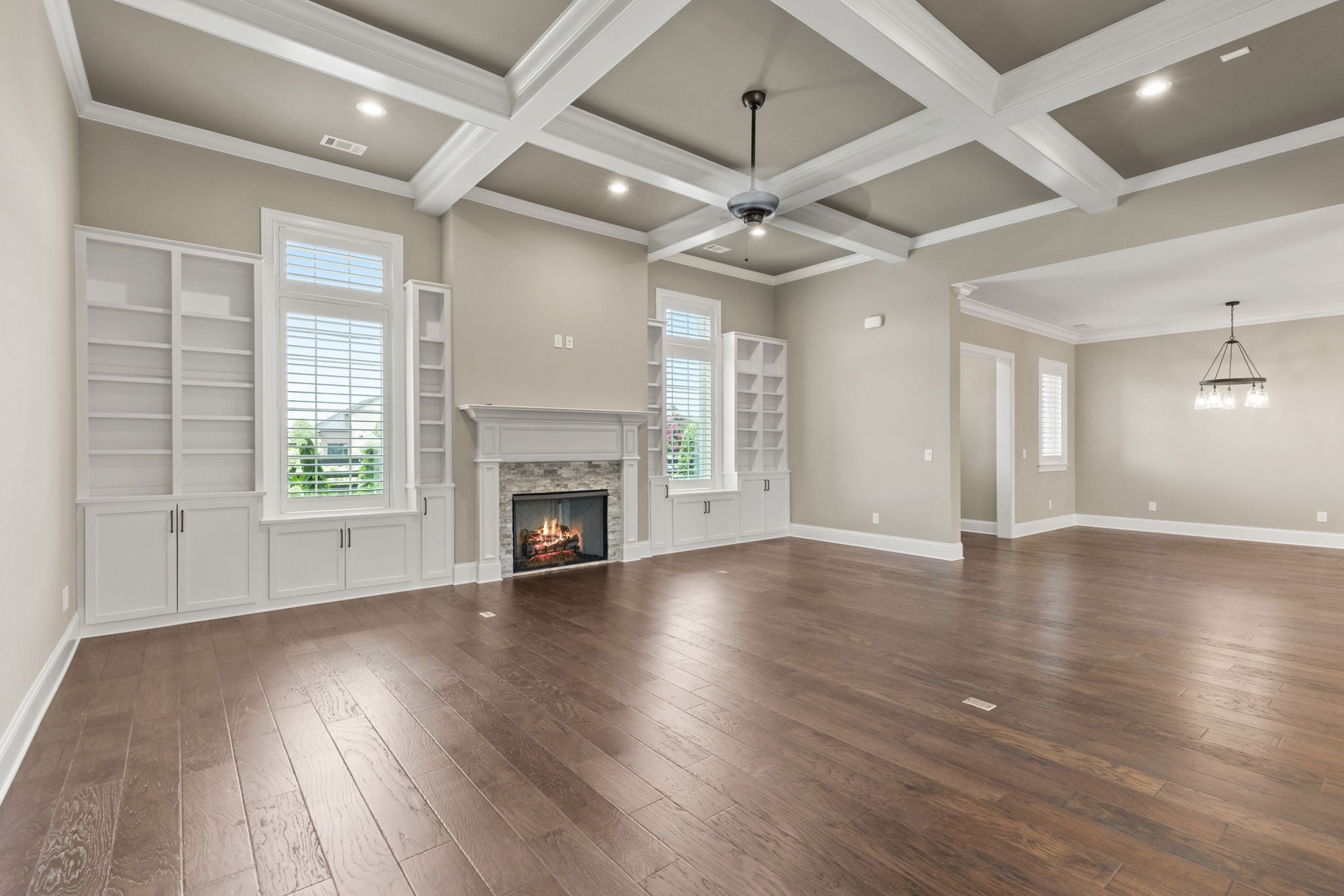 Photo of Listing #2923353