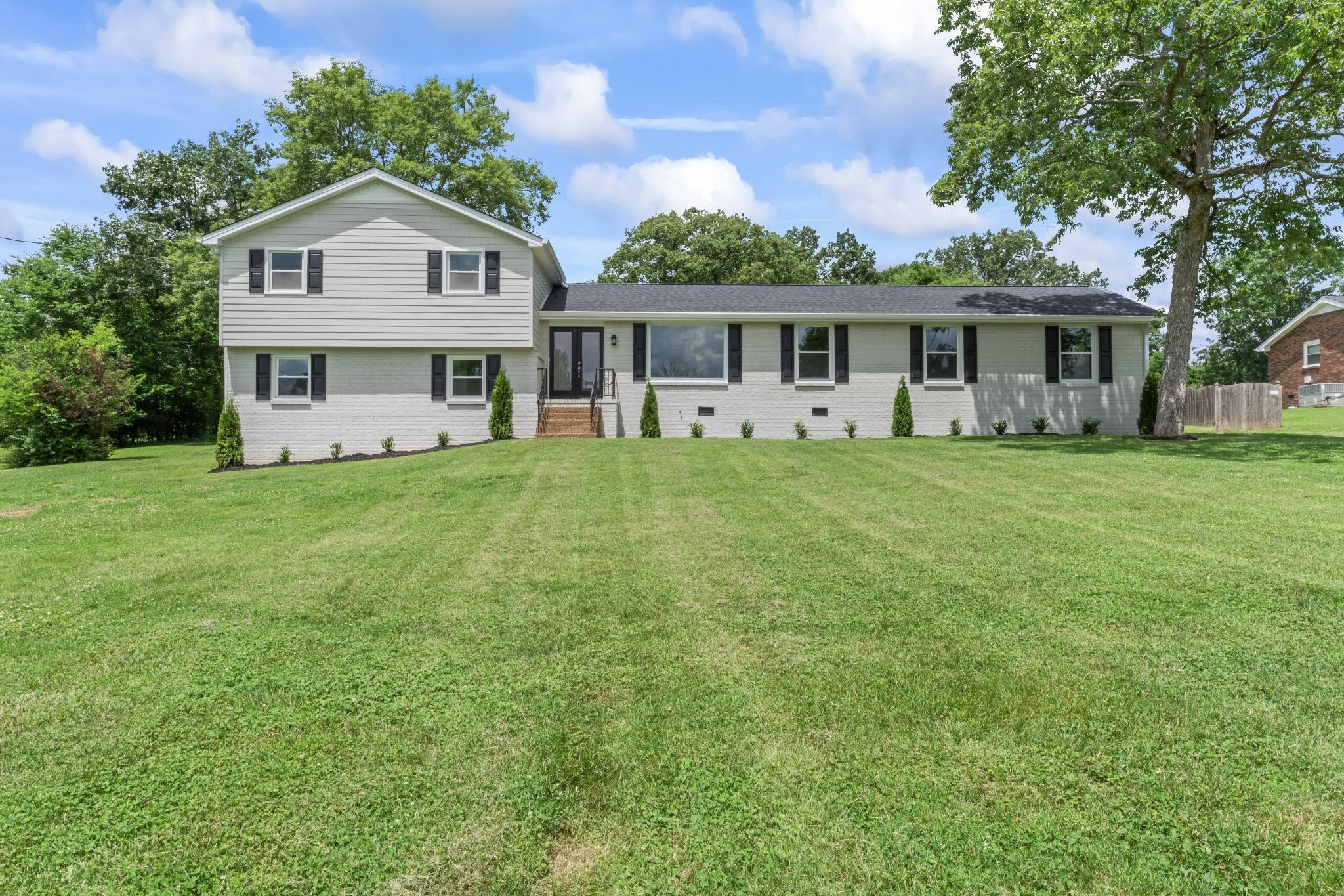 Photo of Listing #2923505