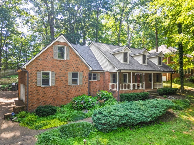 612 Fairway Trl, Springfield