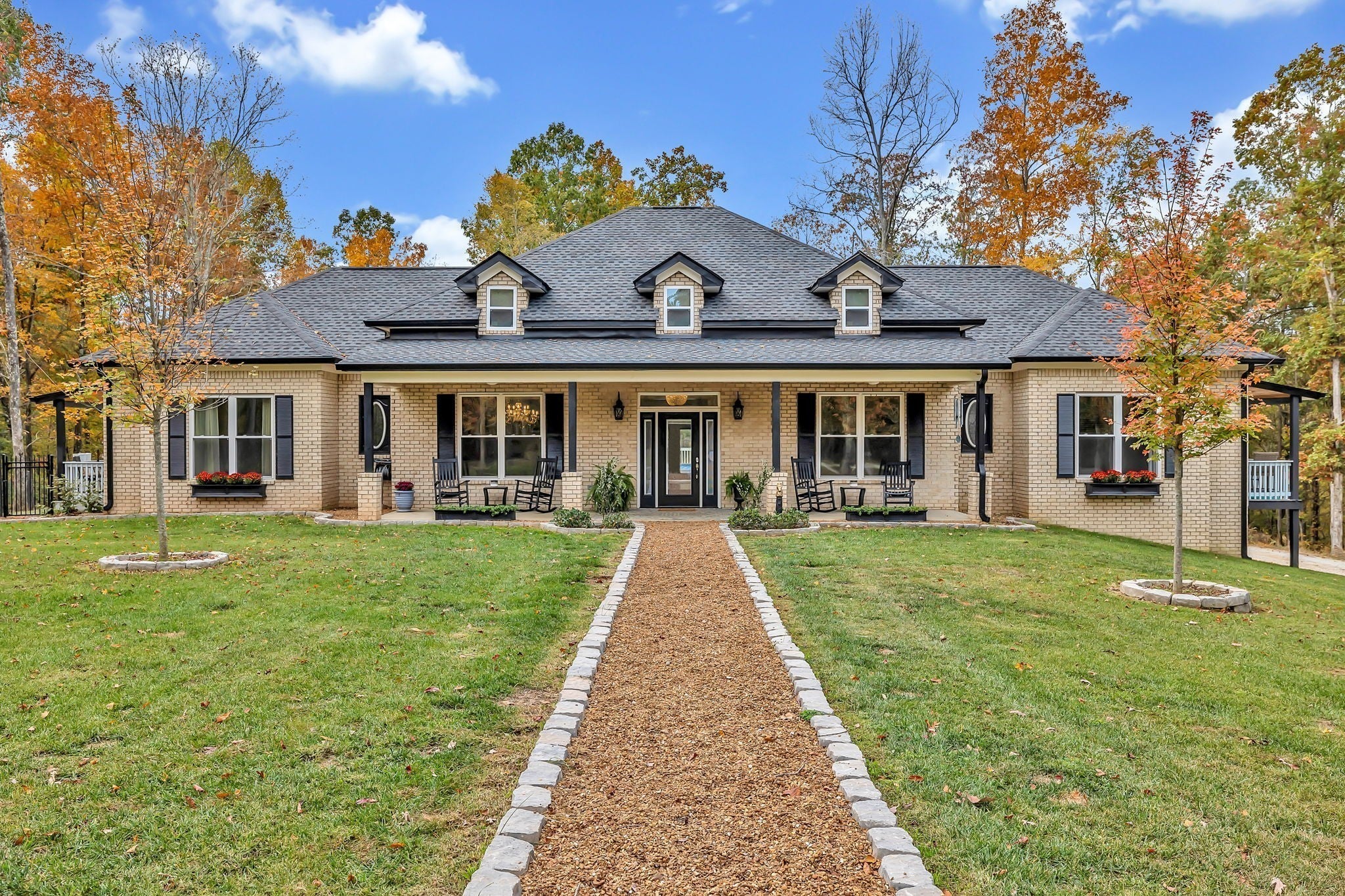 Photo of Listing #2923831