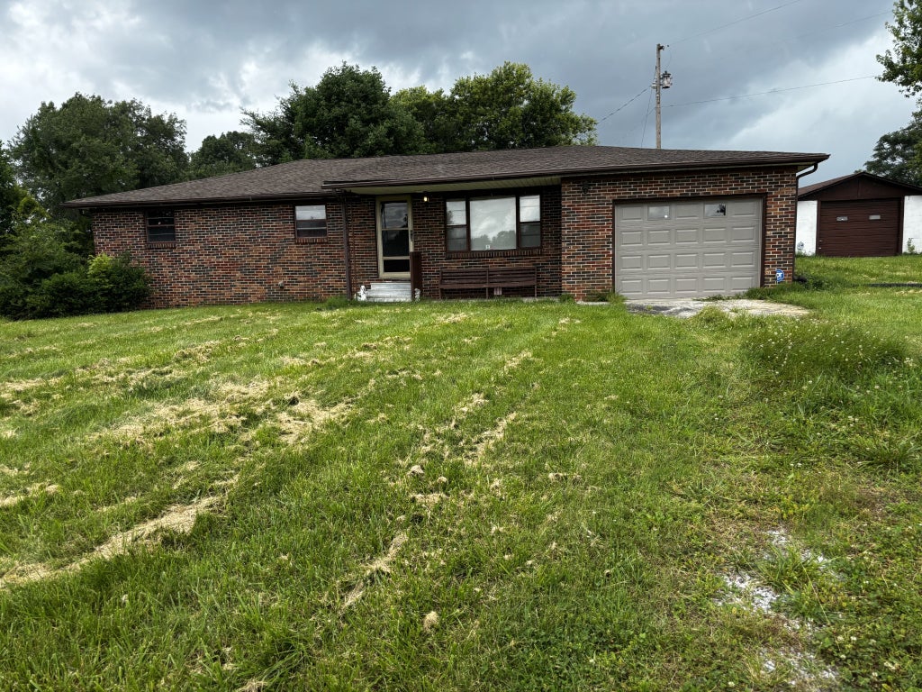 1018 New Hope Rd, Hilham