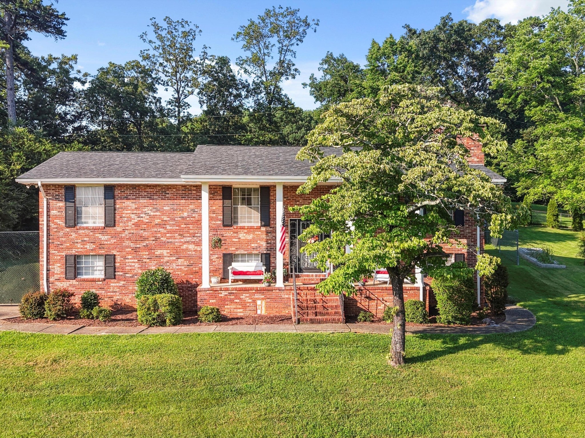 Photo of Listing #2923845