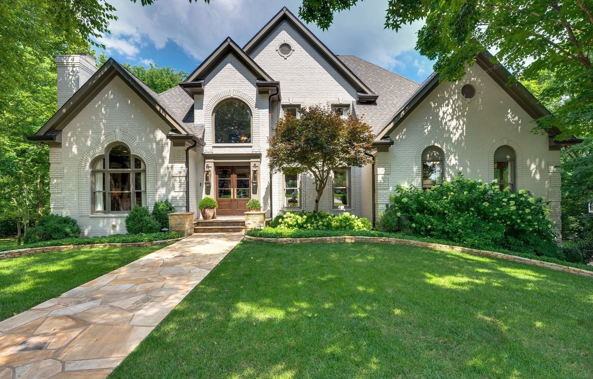Photo of Listing #2923912