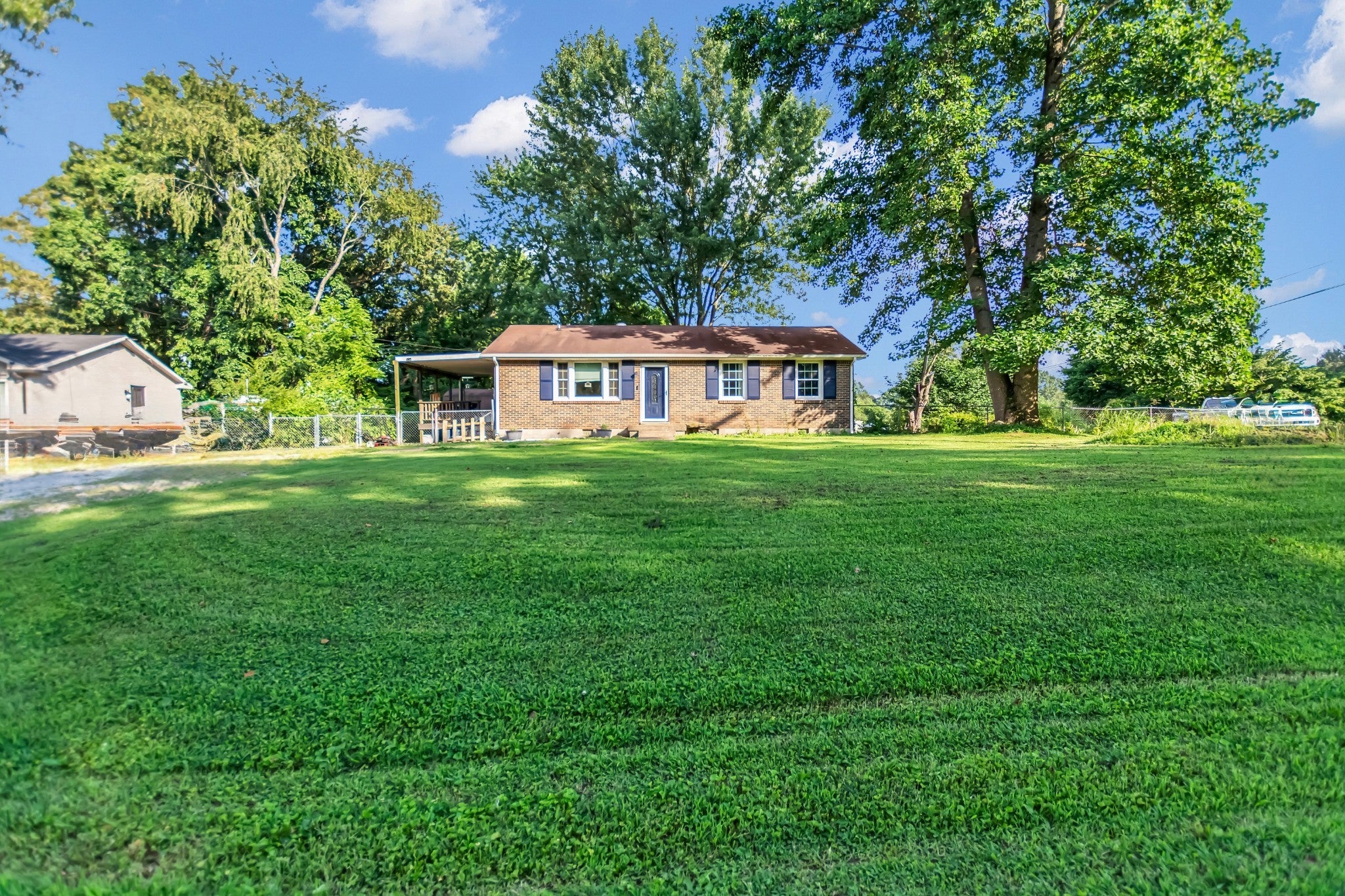 Photo of Listing #2924157
