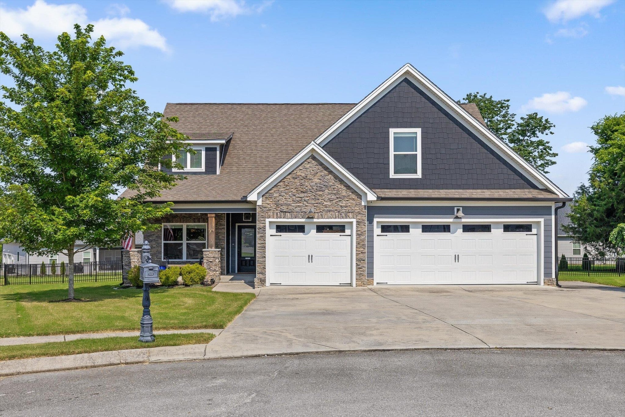 Photo of Listing #2924233