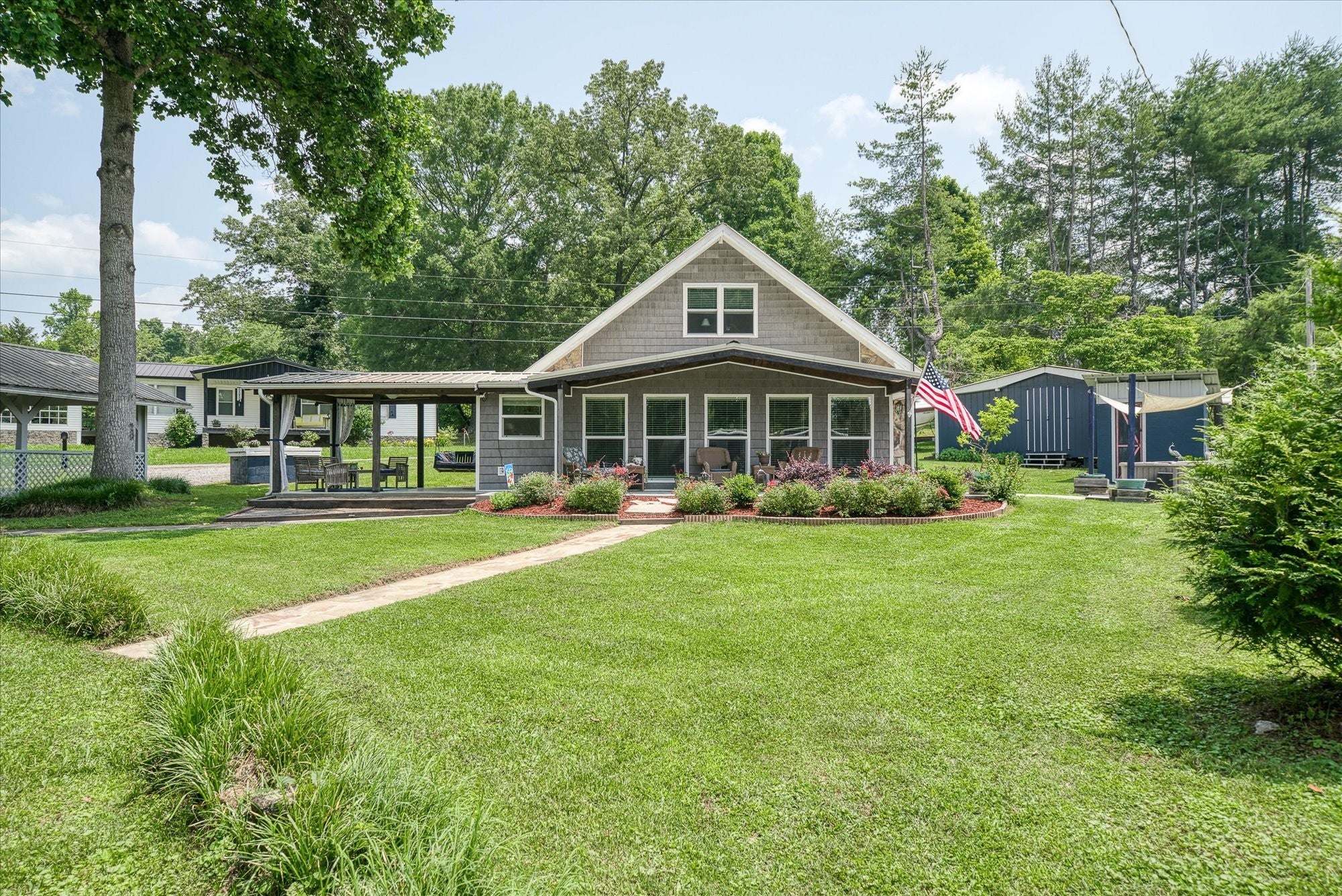 Photo of Listing #2924391