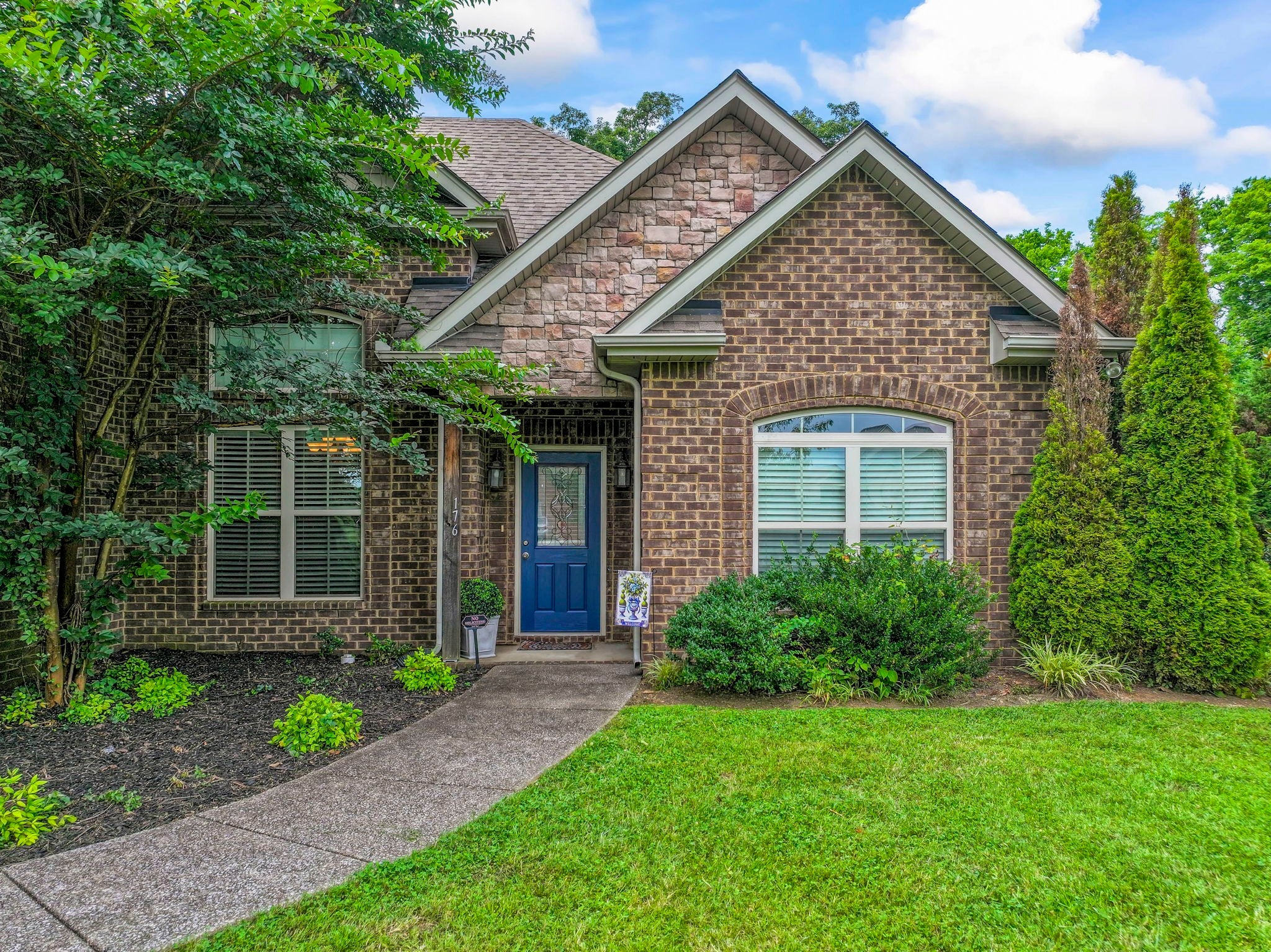Photo of Listing #2924718