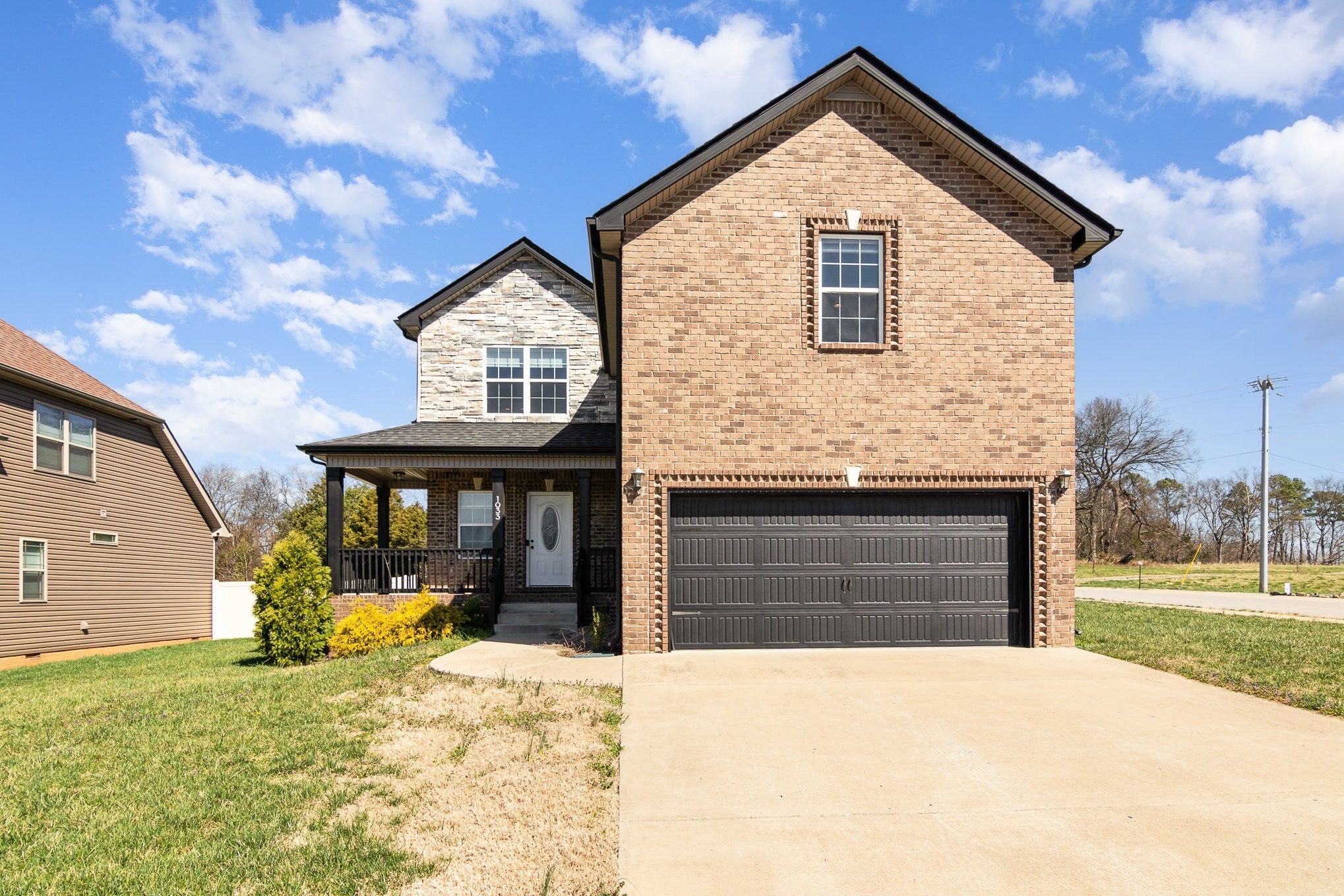 Photo of Listing #2924843