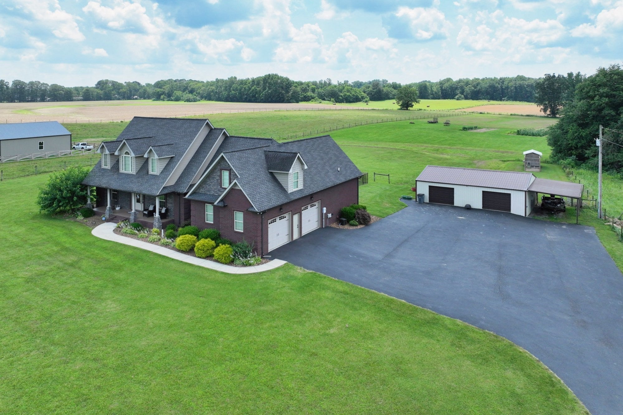 Photo of Listing #2924884