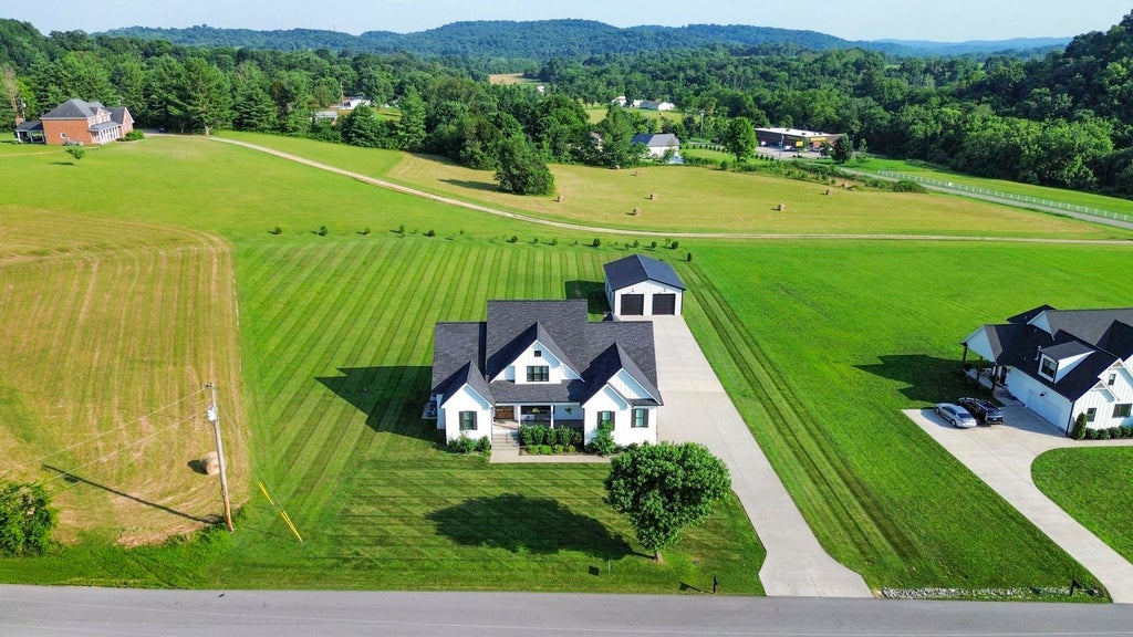 114 Awesome Ave, Cottontown