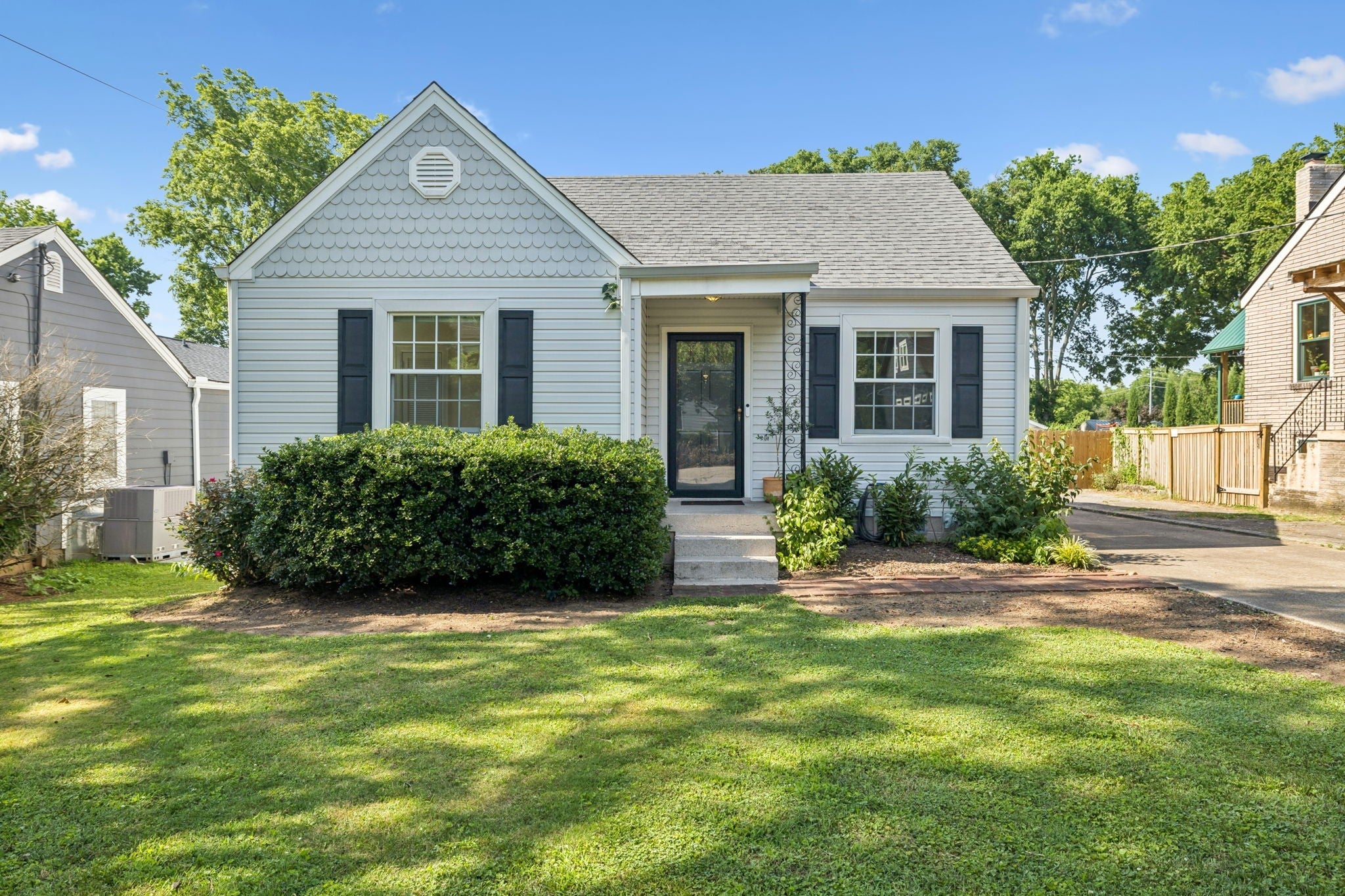 Photo of Listing #2924986