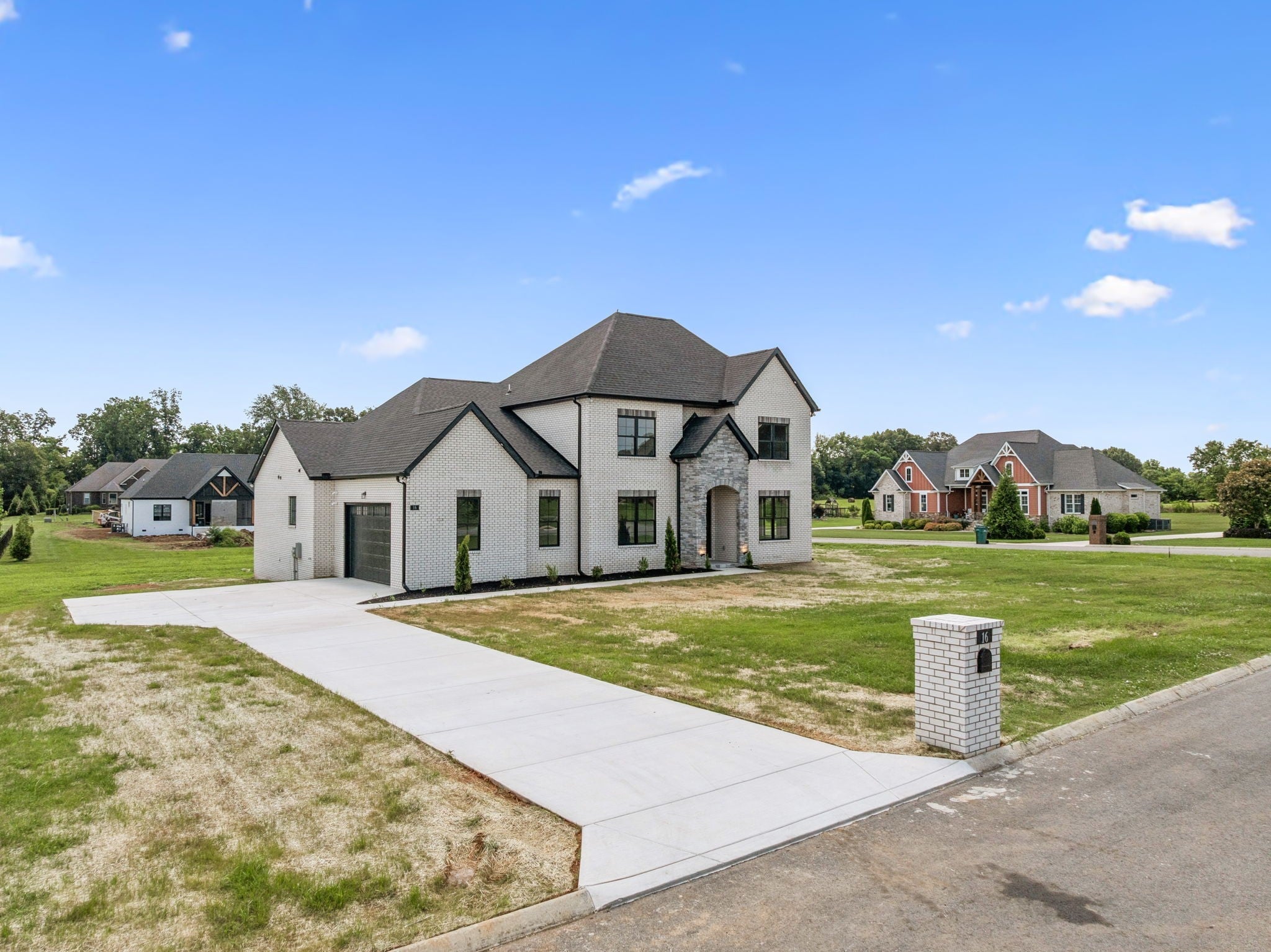 Photo of Listing #2924996