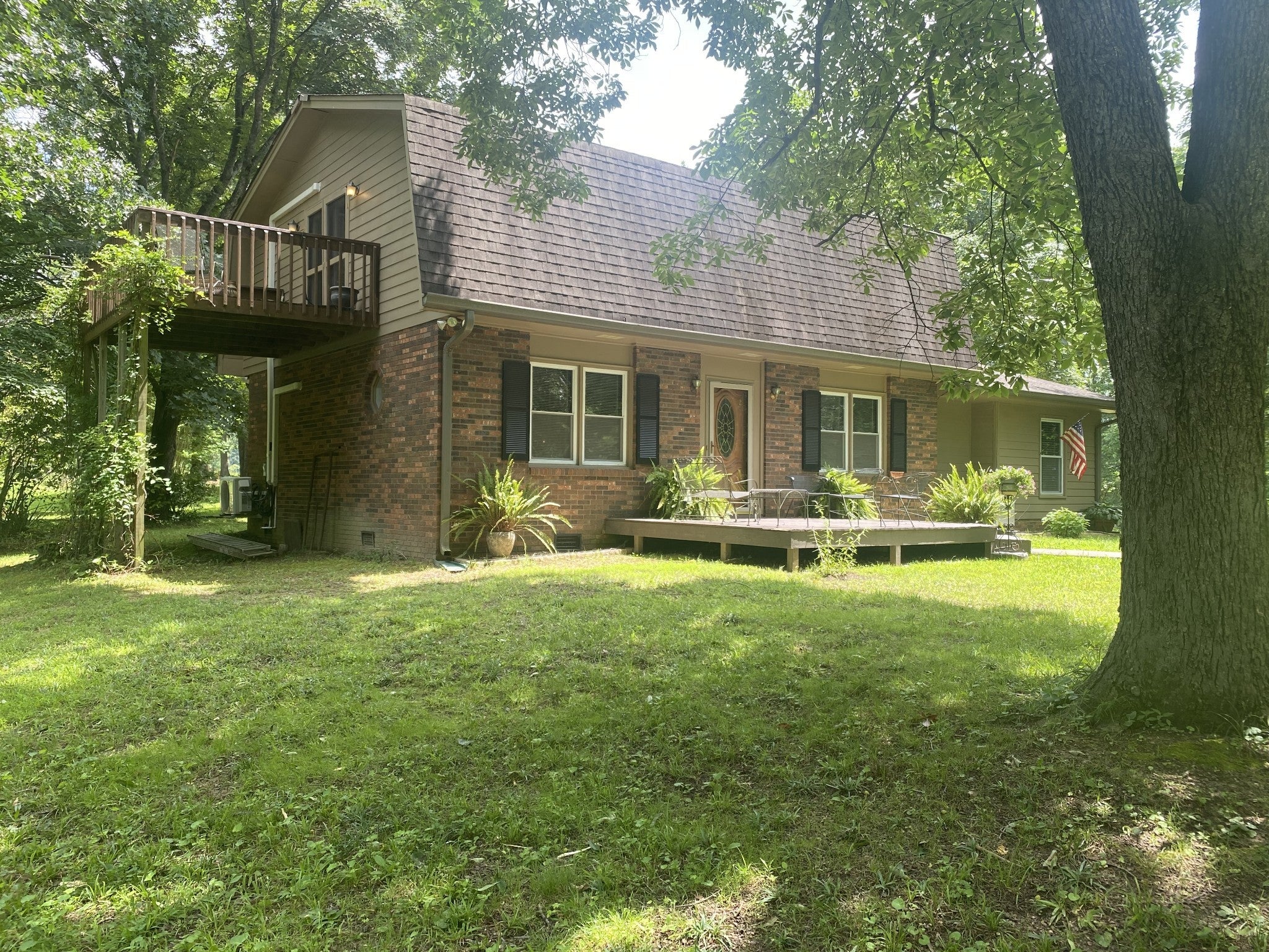Photo of Listing #2925115