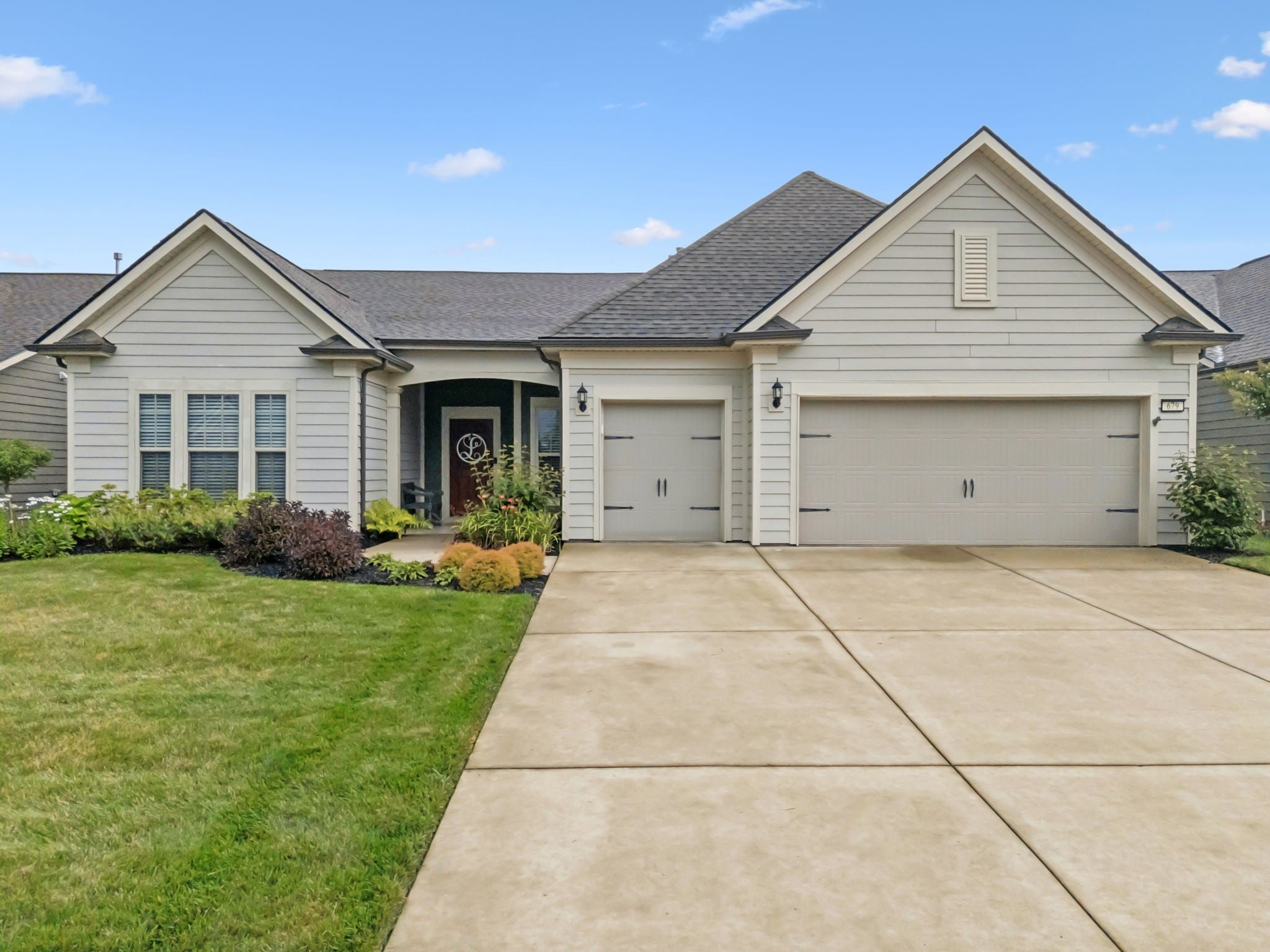 Photo of Listing #2925223