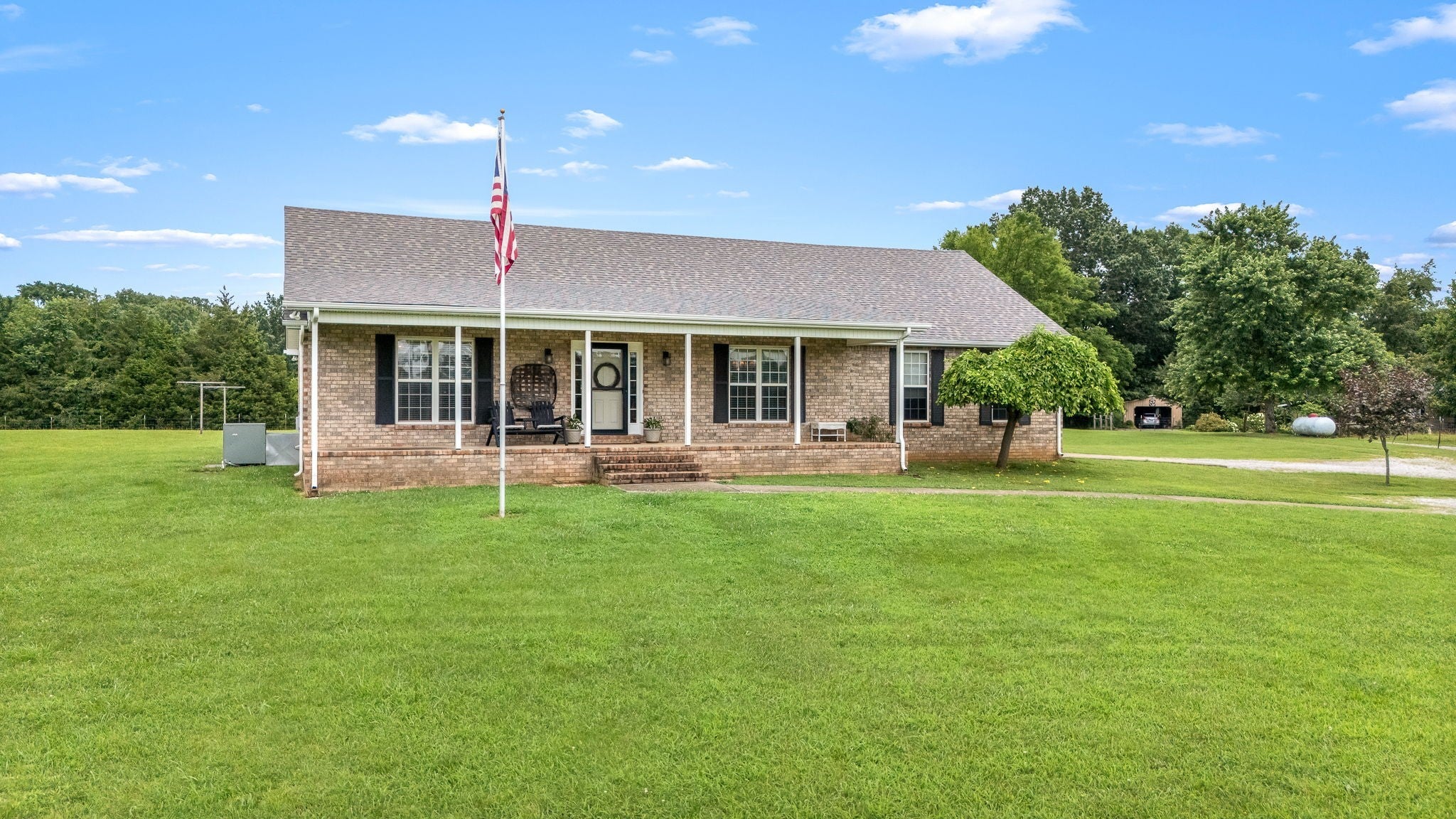 Photo of Listing #2925246
