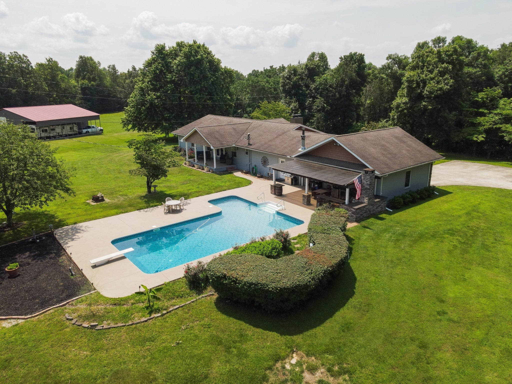 Photo of Listing #2925351