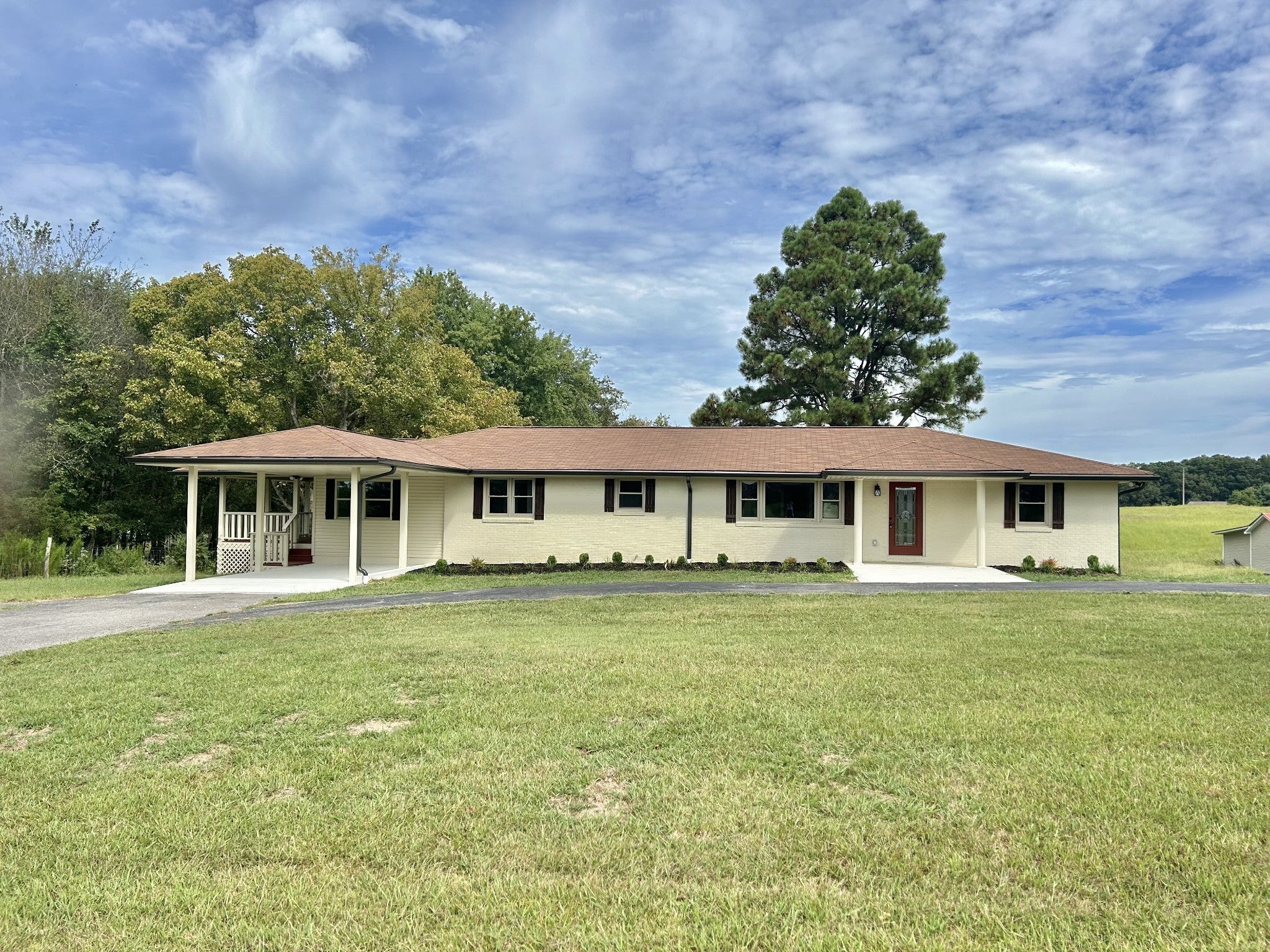 Photo of Listing #2925436