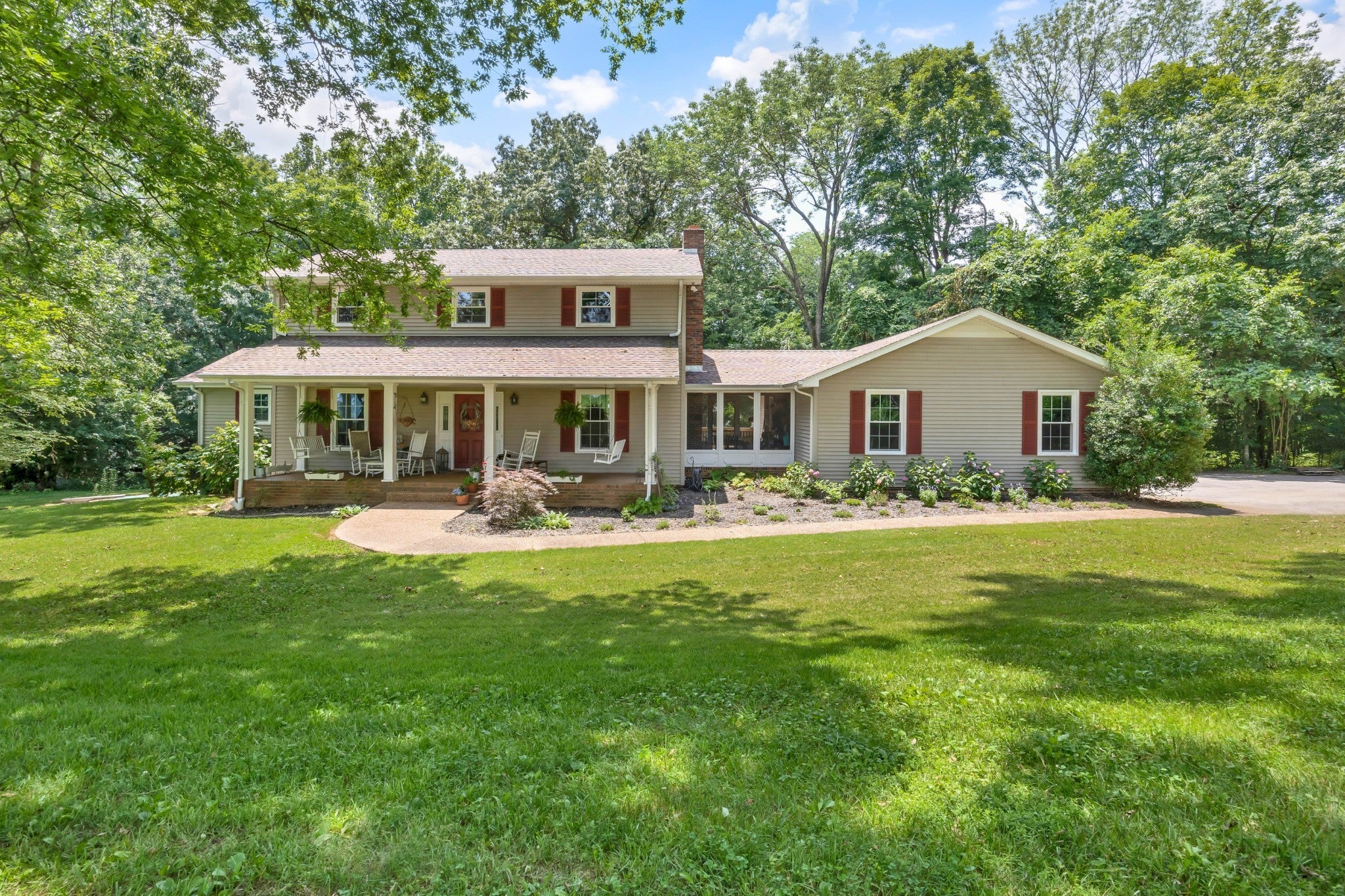 Photo of Listing #2925438