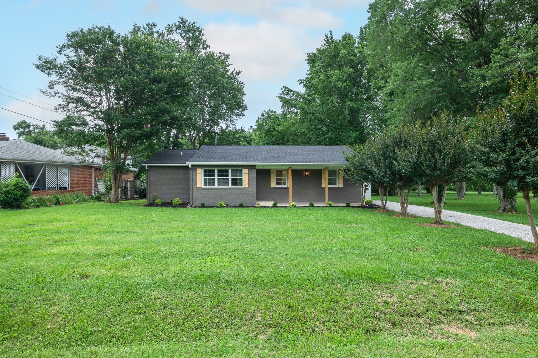 Photo of Listing #2925665