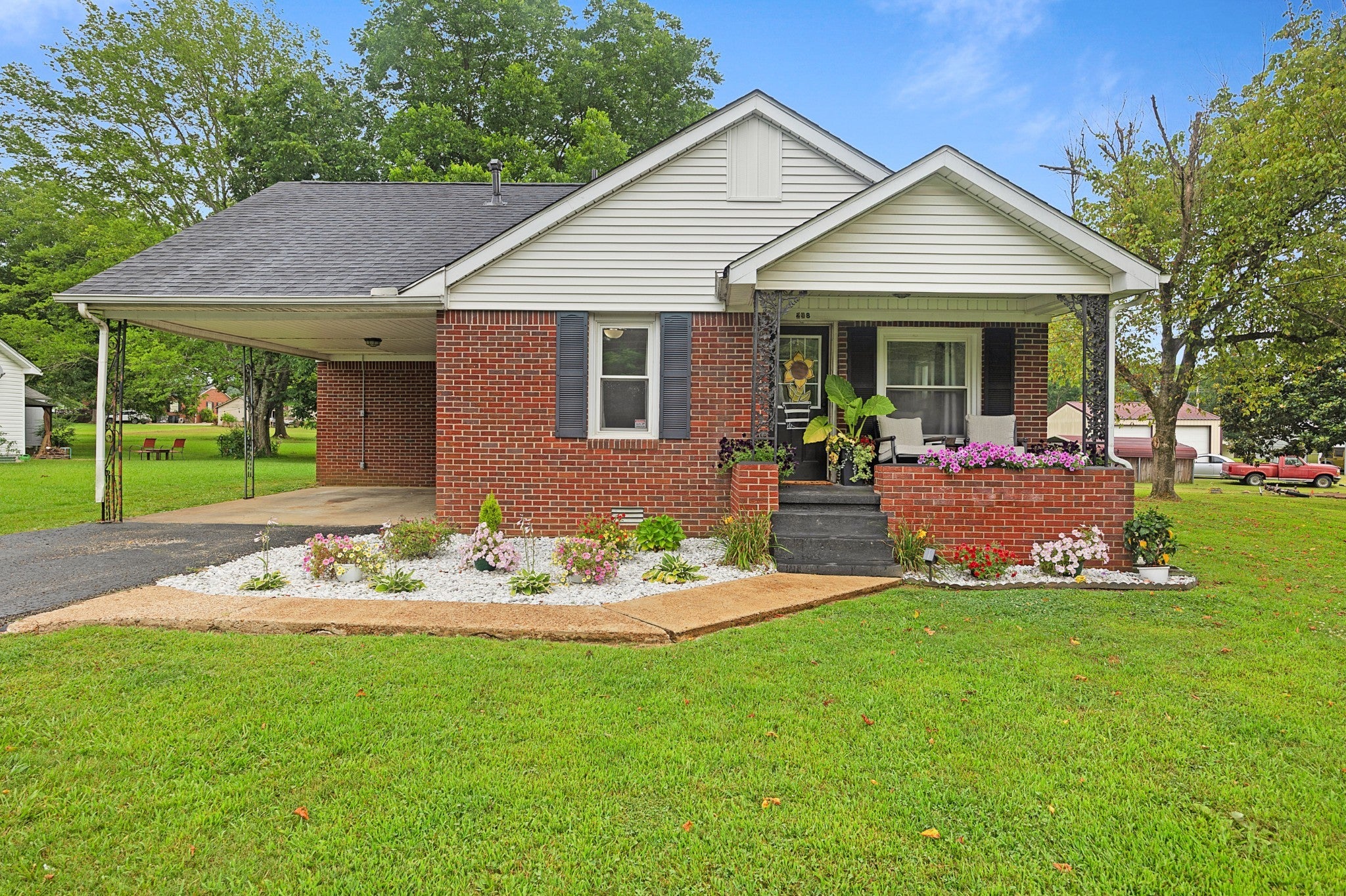 Photo of Listing #2925729