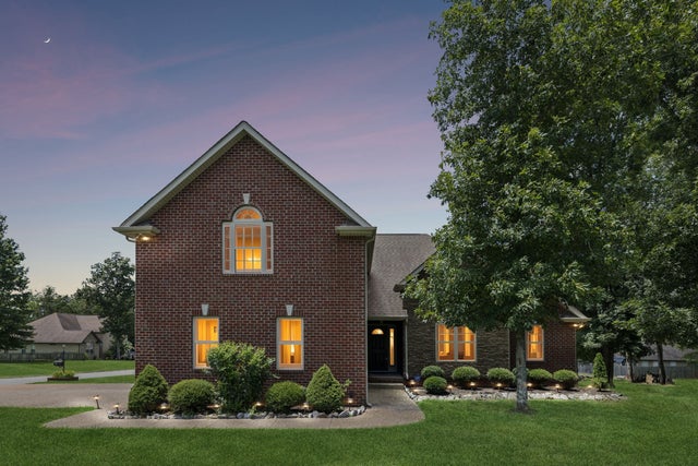 1002 Legends Way, Lebanon