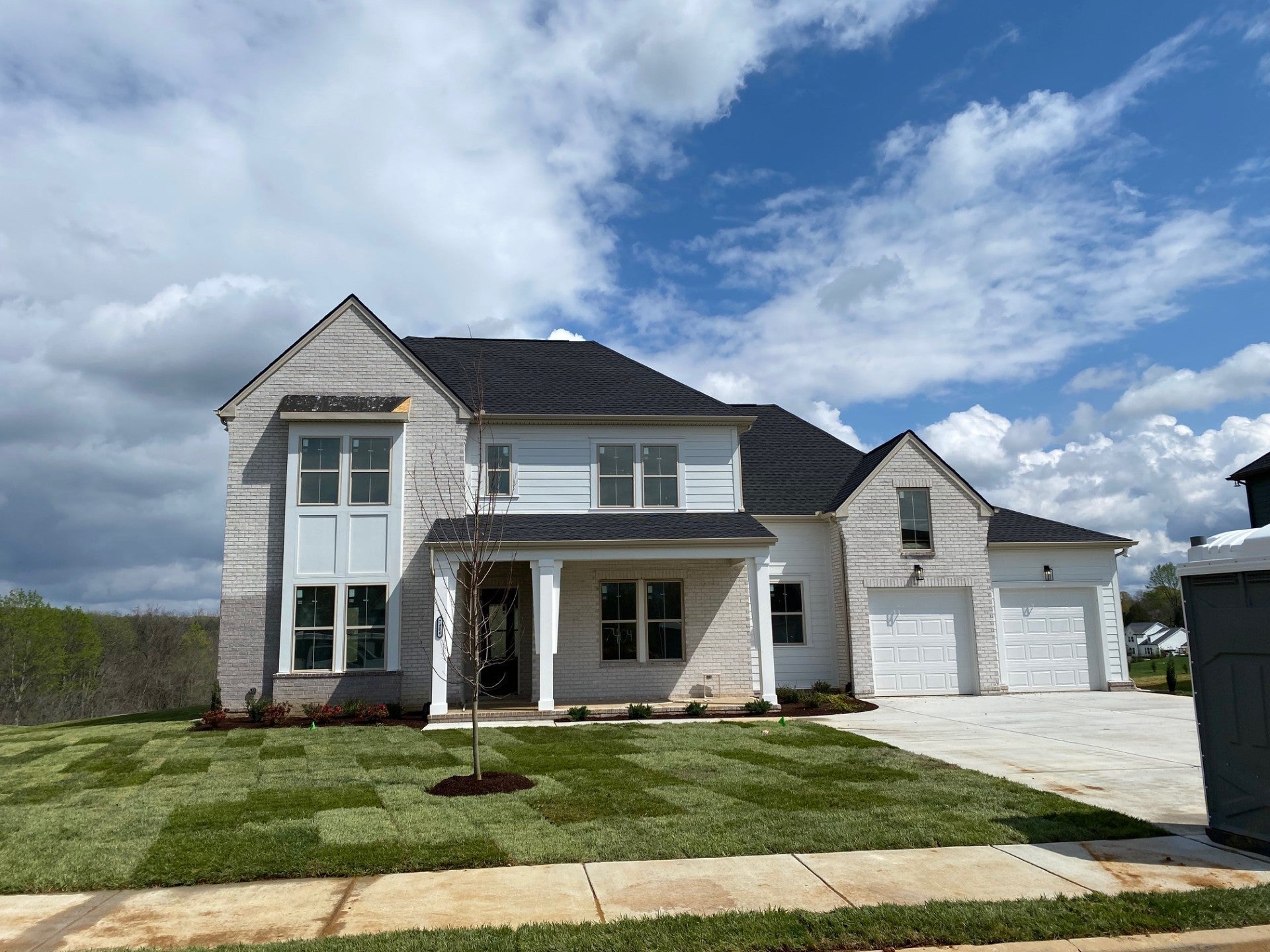Photo of Listing #2925972