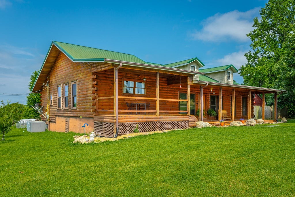 2195 Myers Road, Pikeville