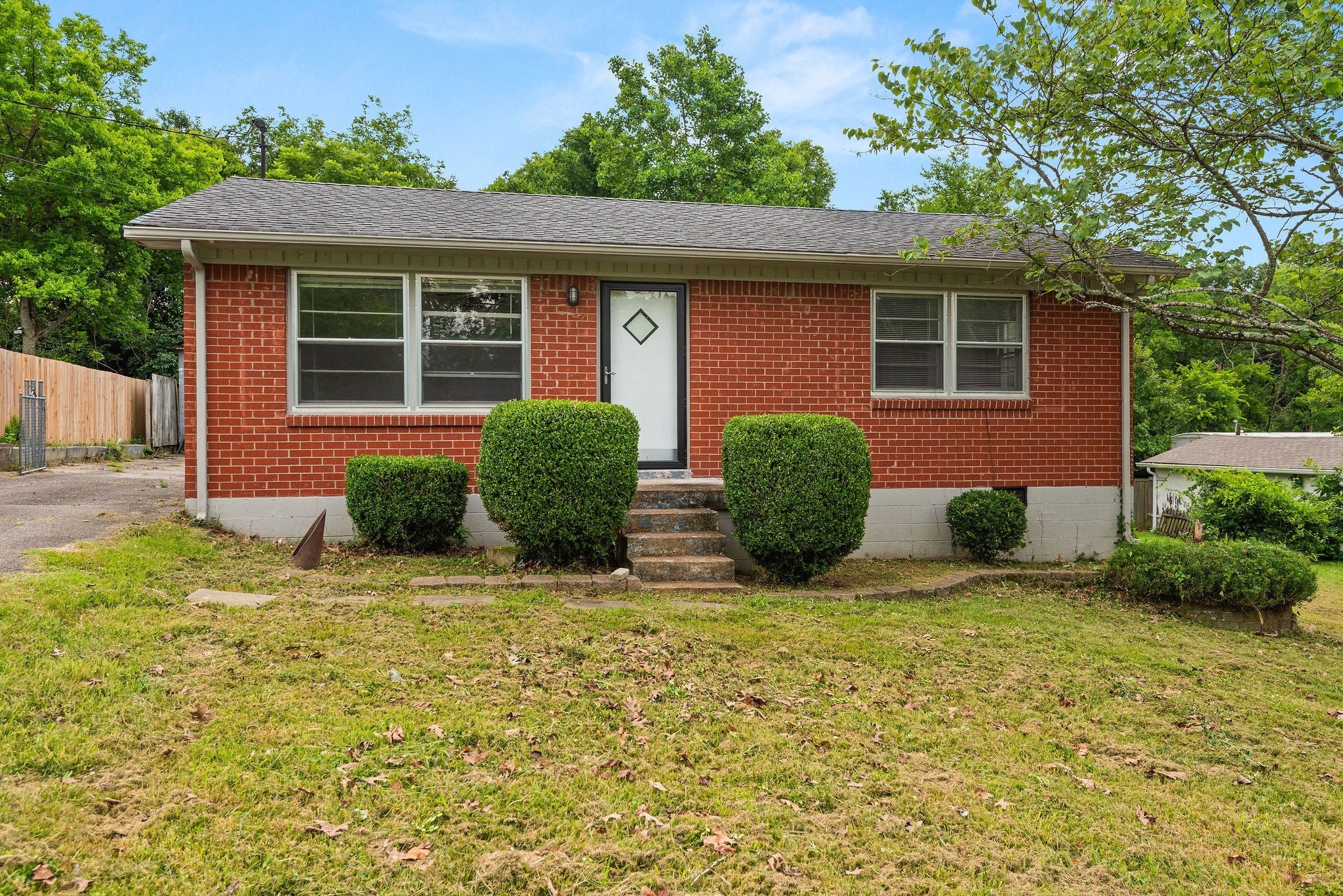Photo of Listing #2926003
