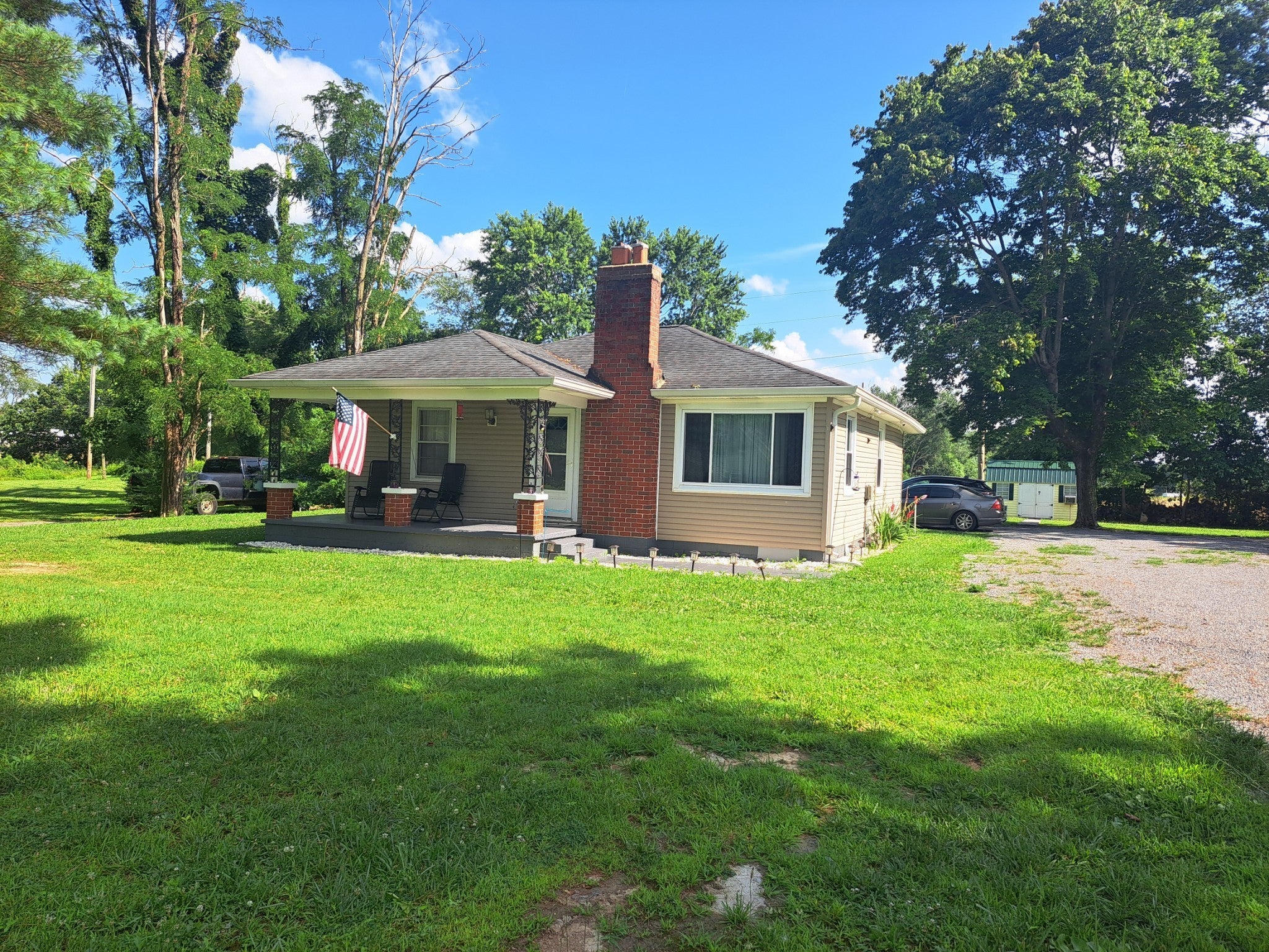 Photo of Listing #2926360