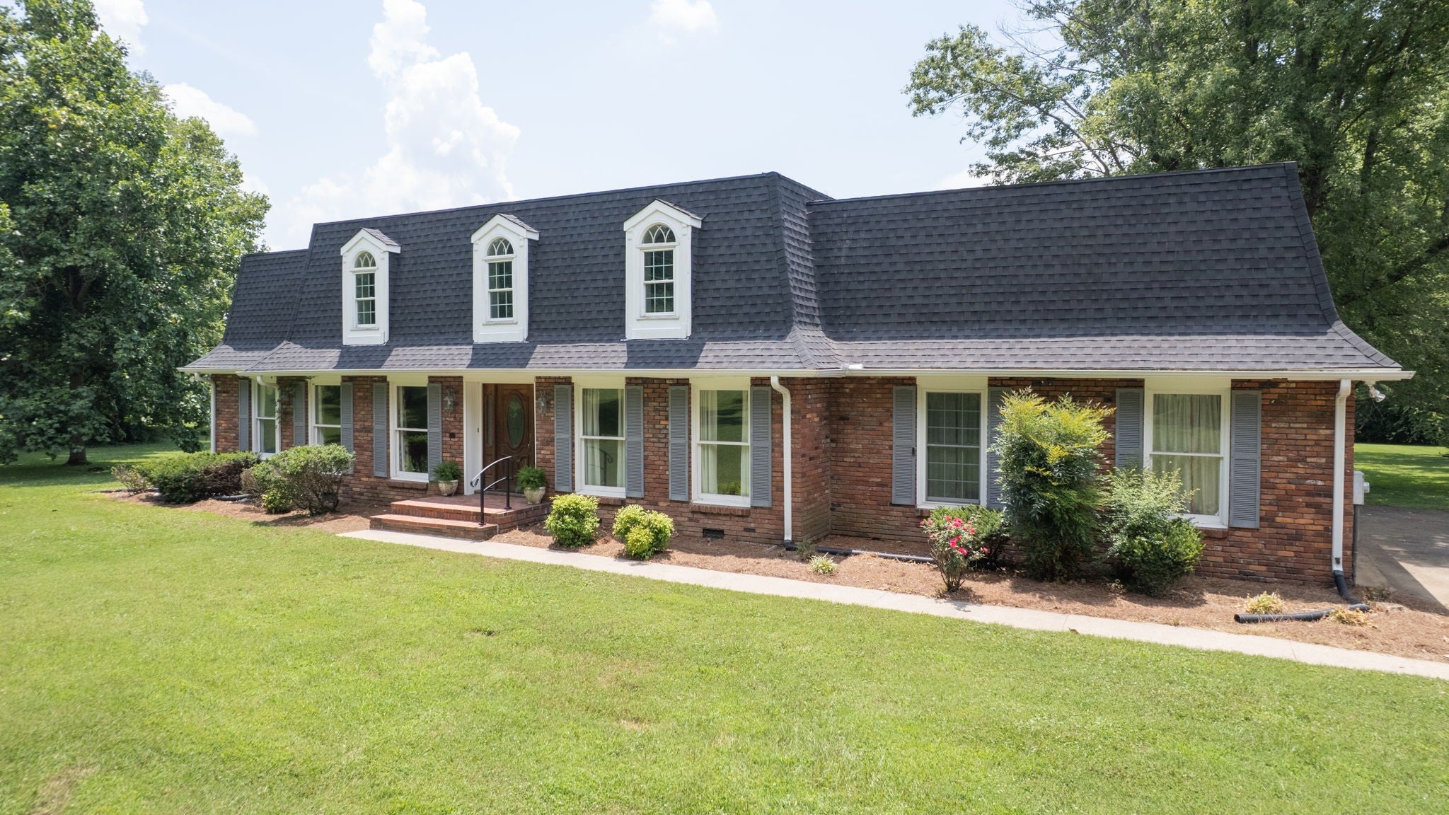 Photo of Listing #2926451