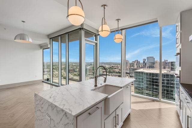 1616 West End Ave 3004, Nashville