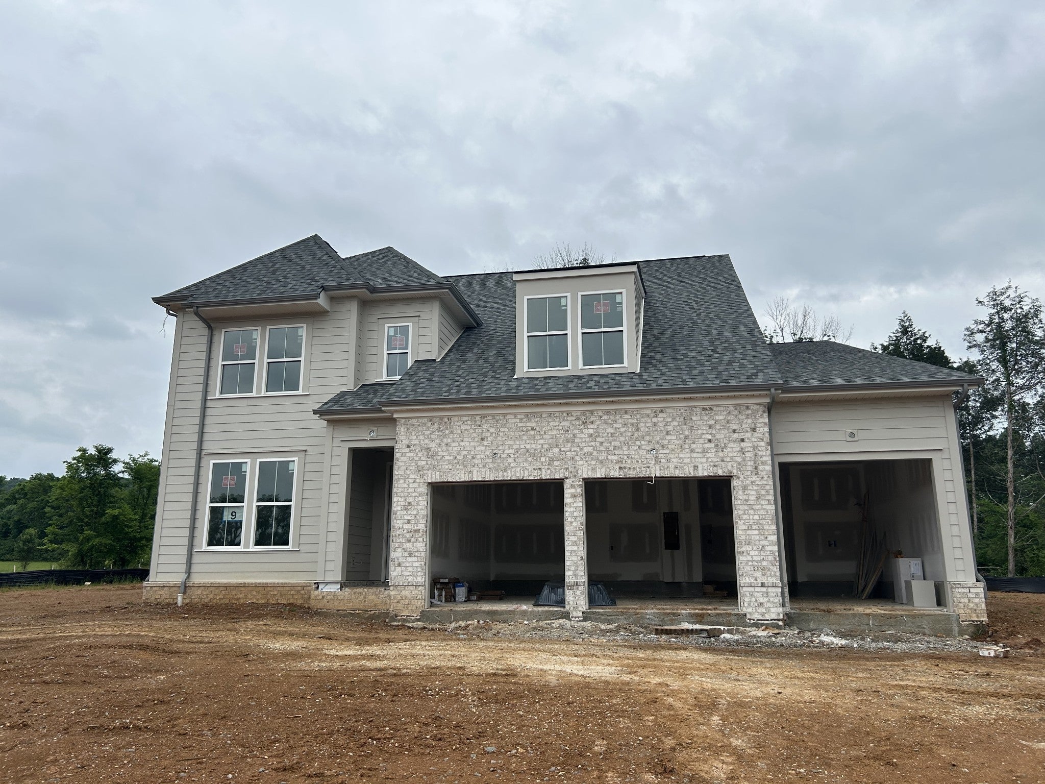 Photo of Listing #2927489