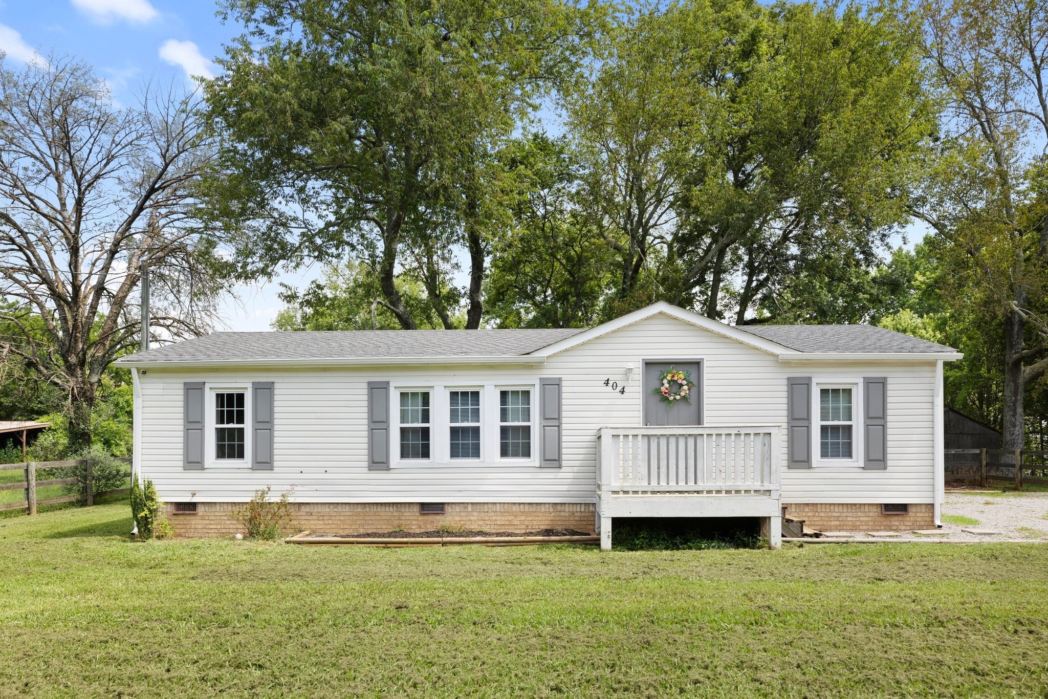 Photo of Listing #2927567