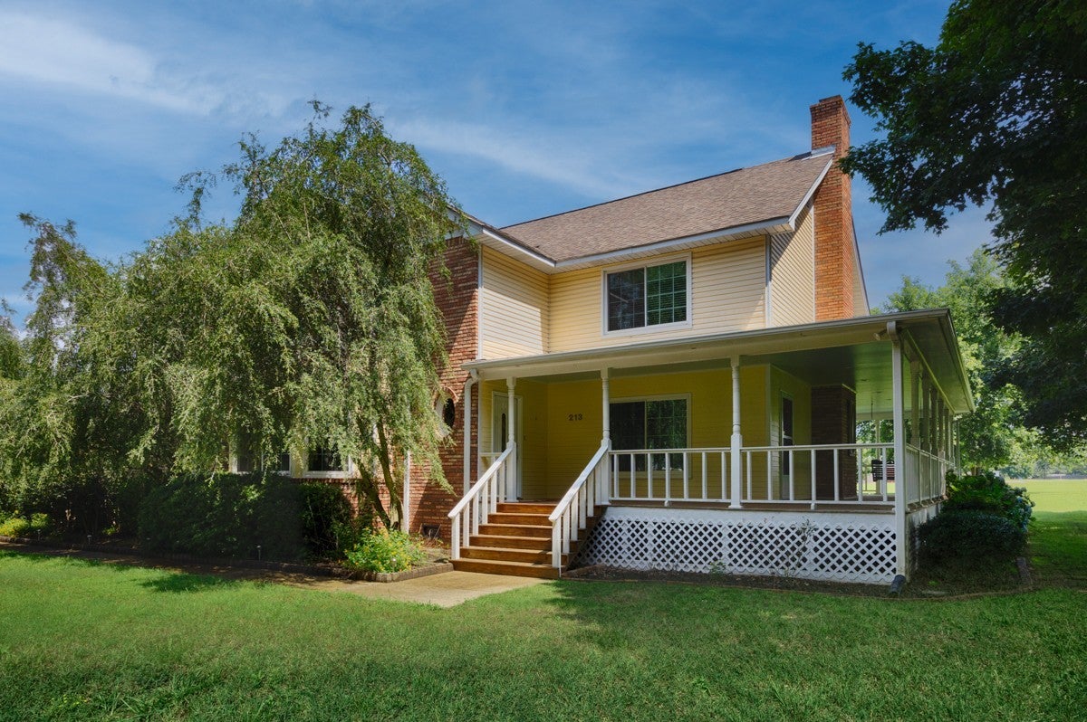 Photo of Listing #2927612