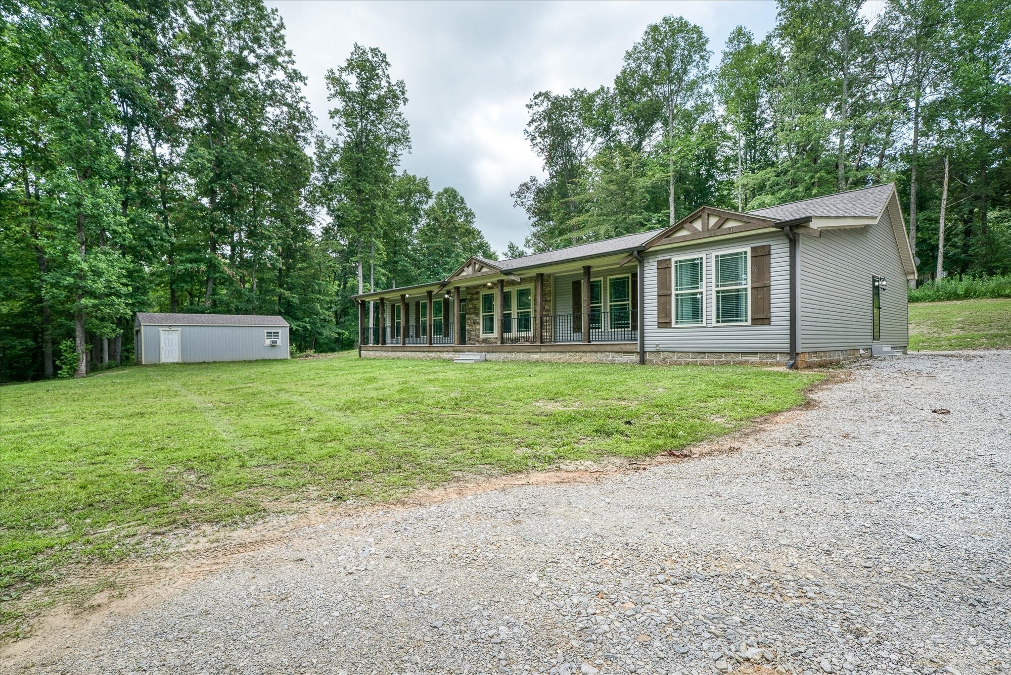 Photo of Listing #2927733
