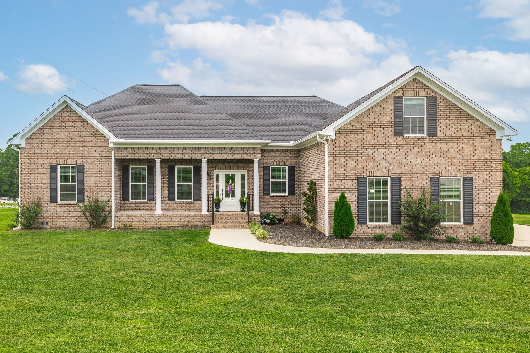 Photo of Listing #2927775