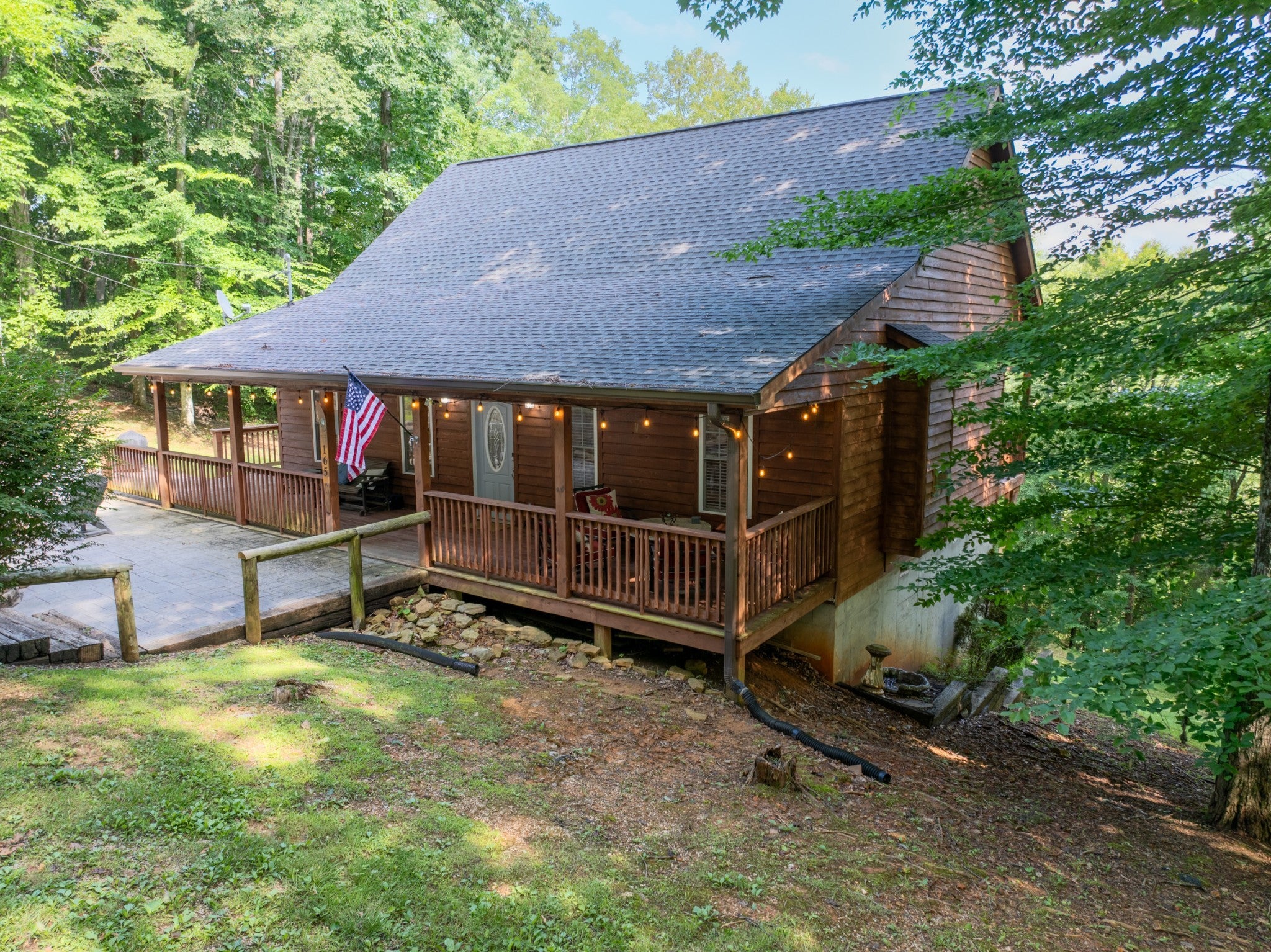 Photo of Listing #2927794