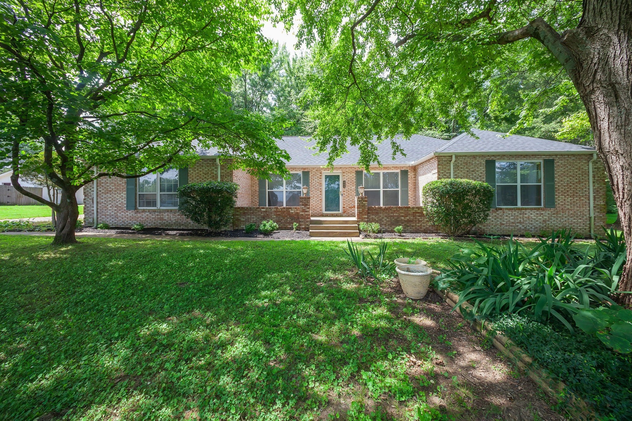 Photo of Listing #2927814