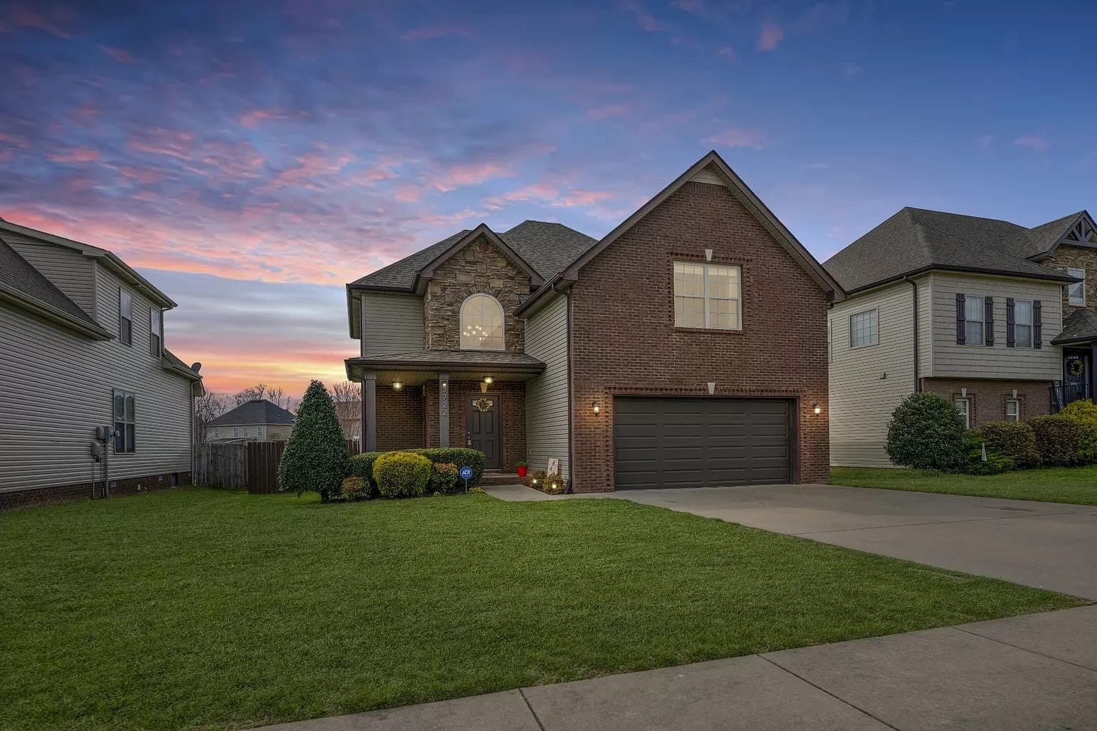 Photo of Listing #2927858